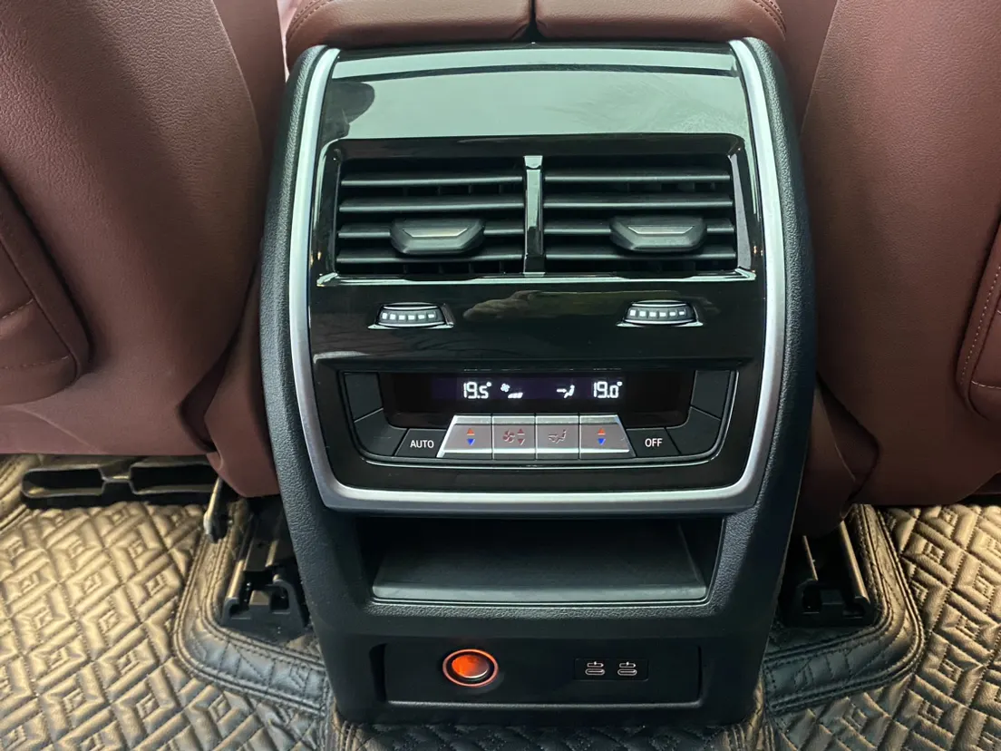 BMW X5, 2023 22