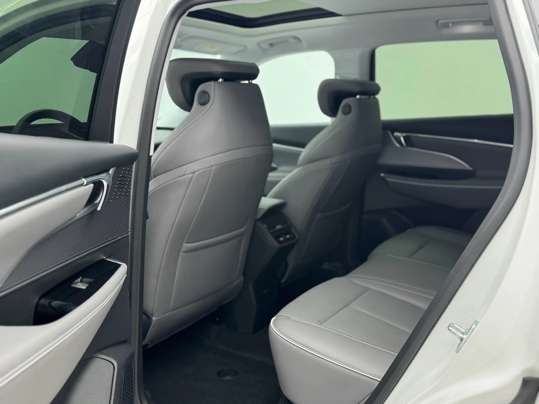 Buick E5, 2025 20