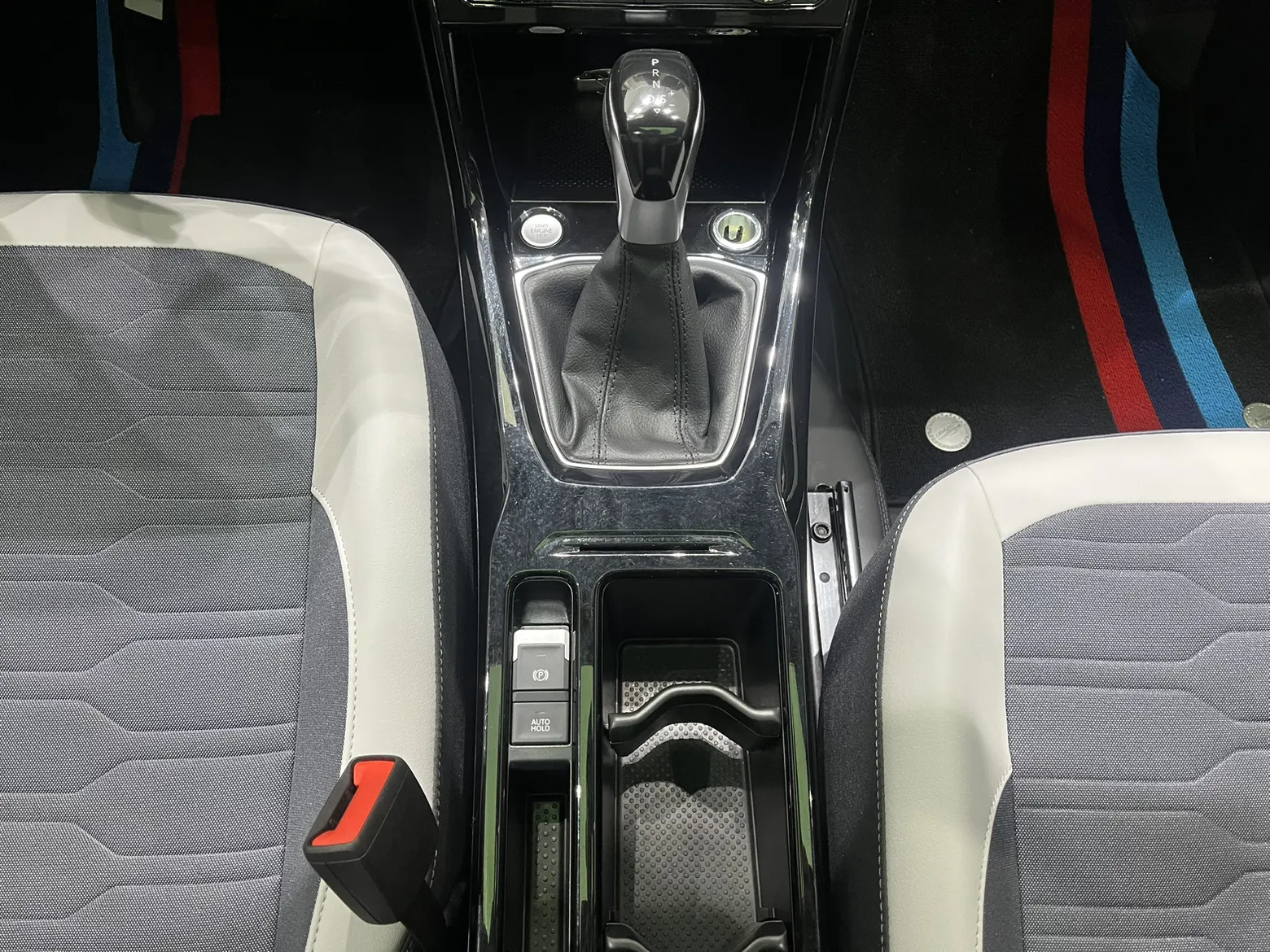 Volkswagen Tharu, 2024 17
