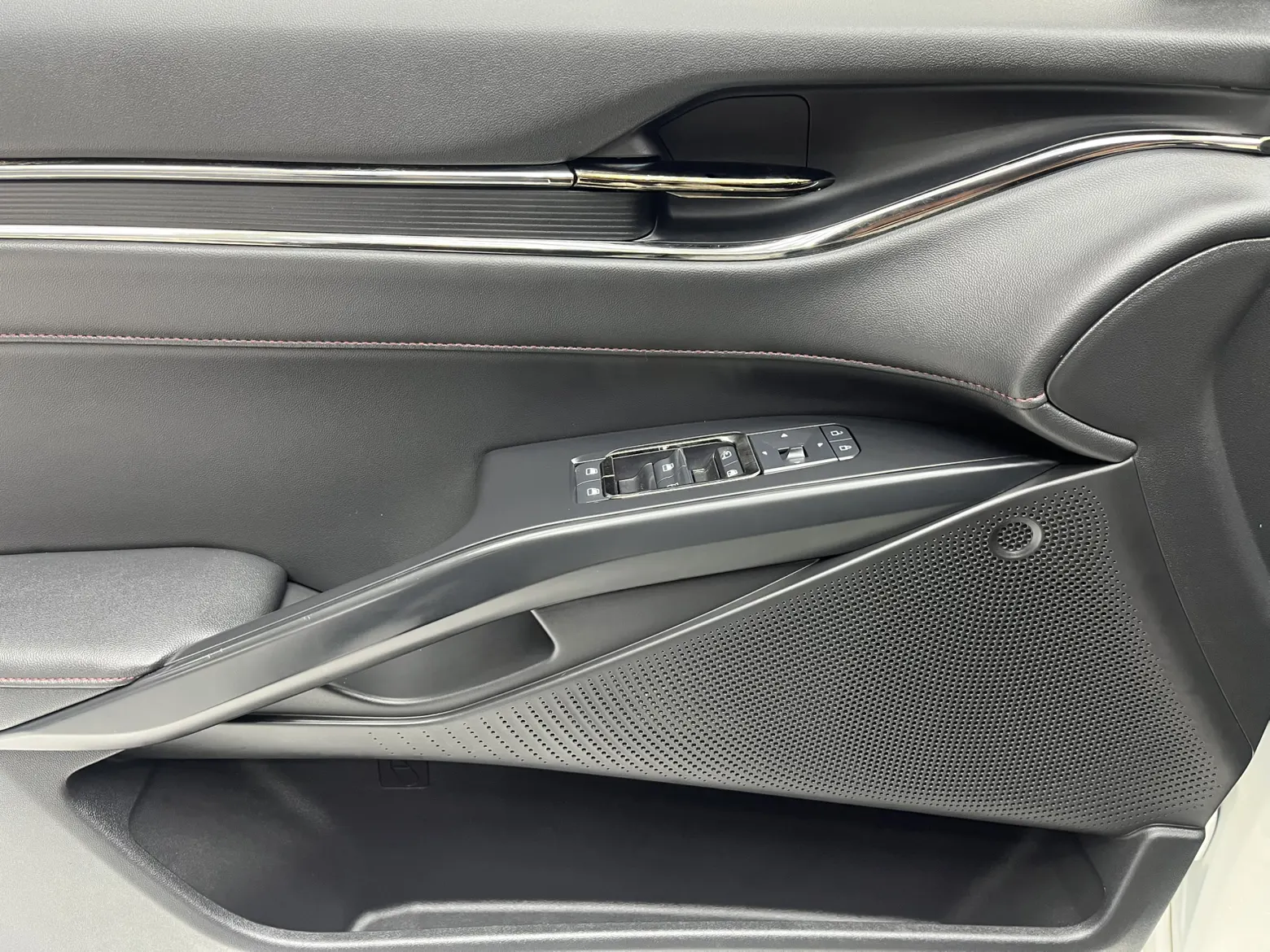 Ford Mondeo, 2023 14