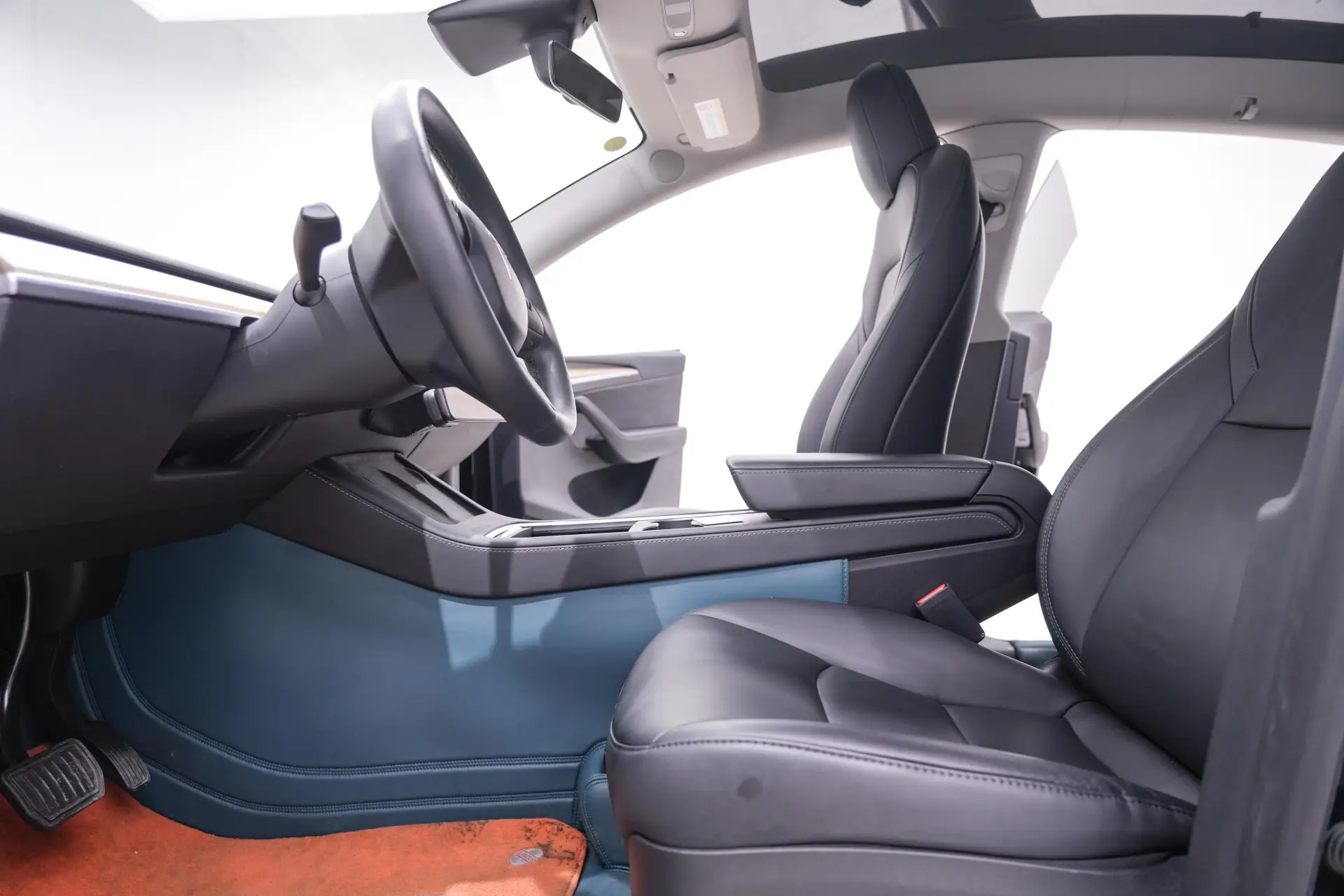 Tesla Model Y, 2022 18