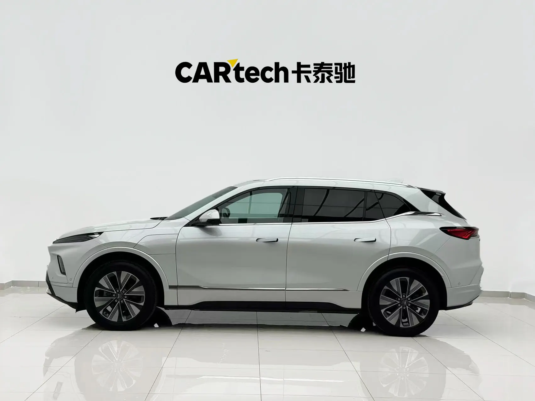 Buick E5, 2025 6