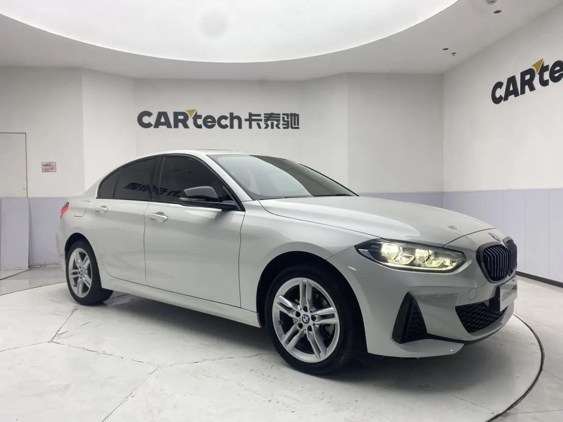 BMW 120i, 2023 2