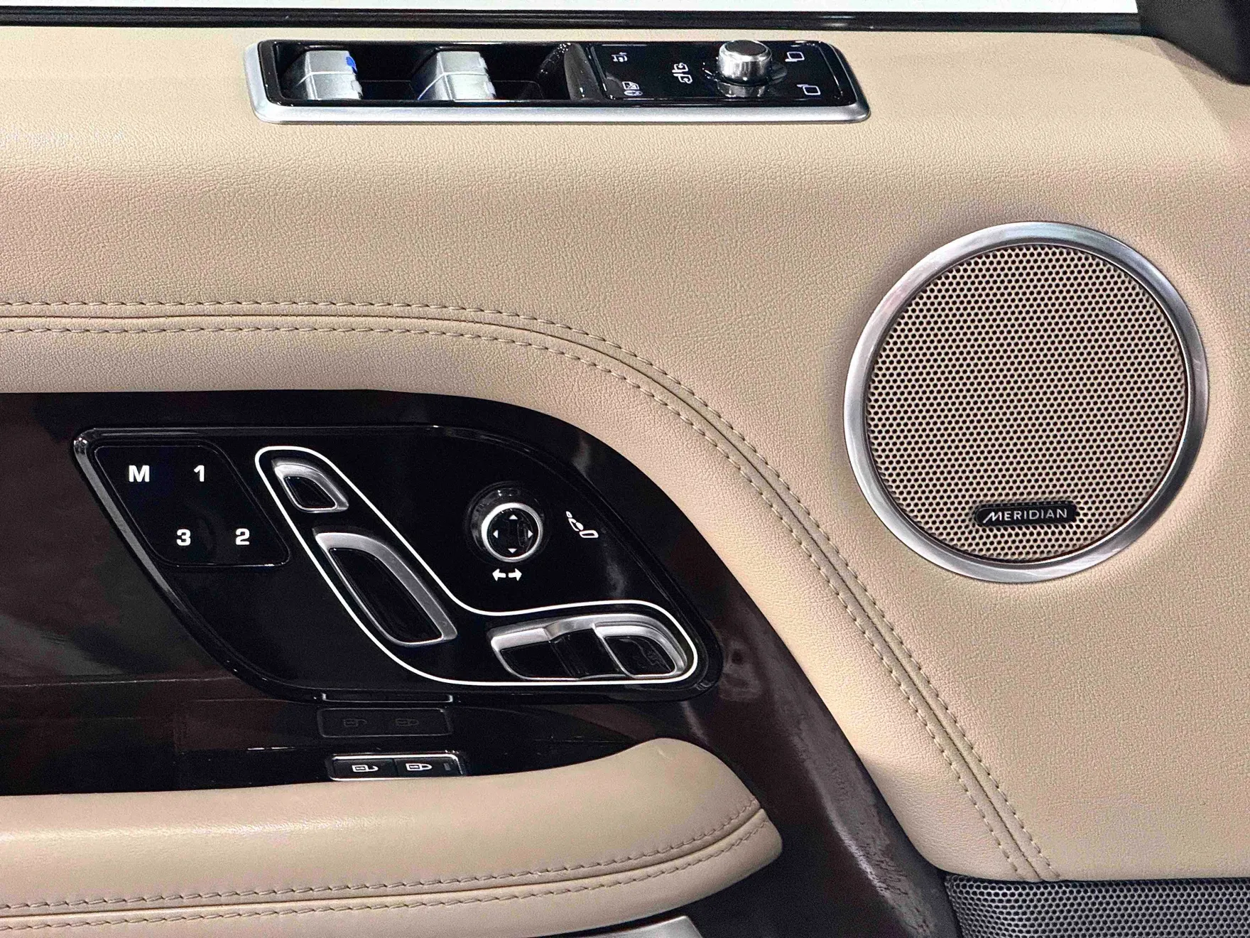 Land Rover Range Rover, 2021 37