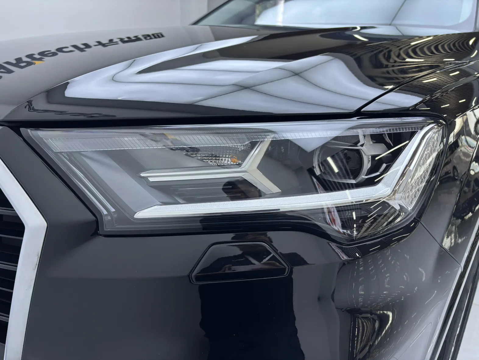 Audi Q7 45 TFSI, 2023 9