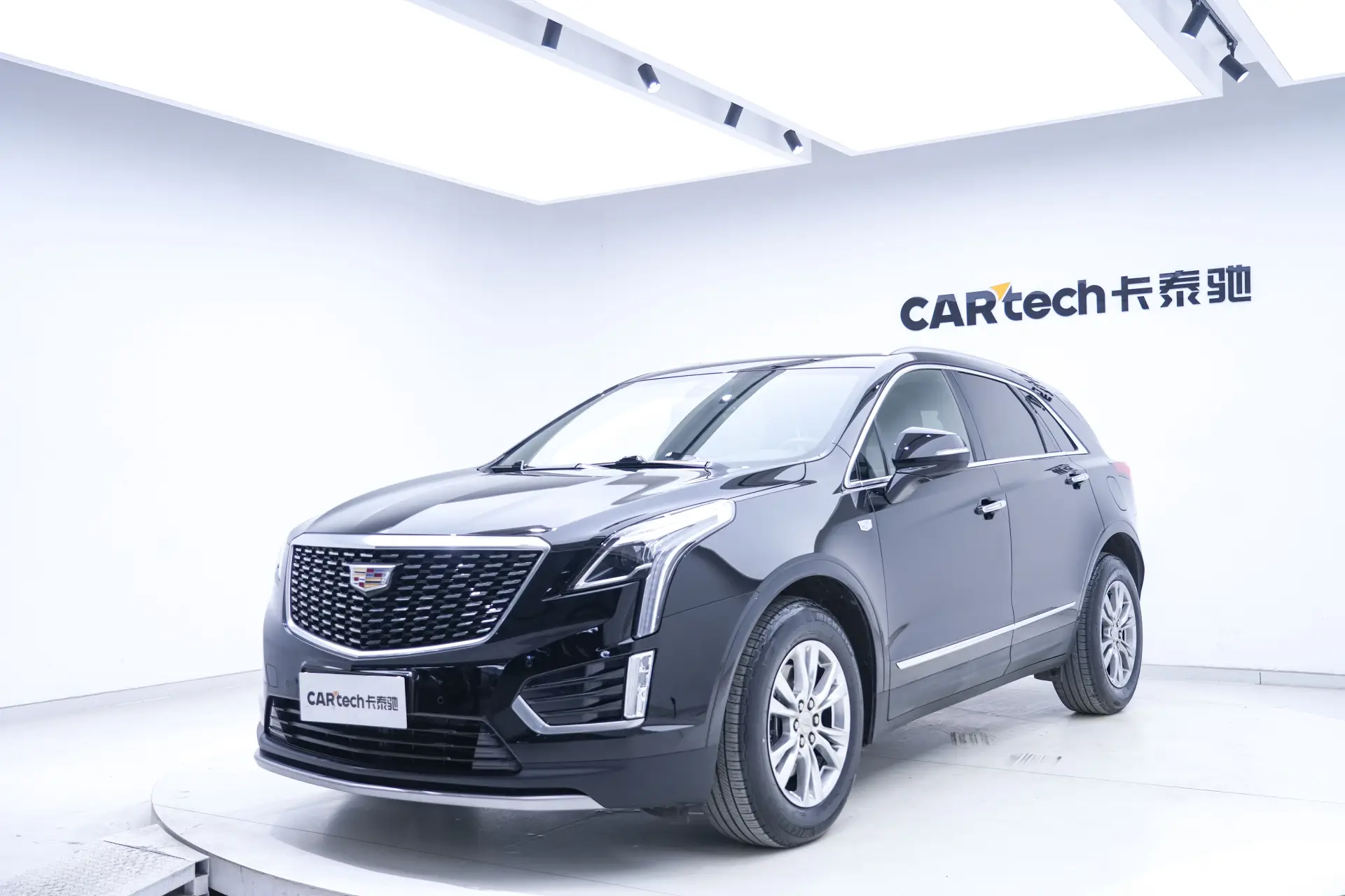 Cadillac XT5, 2021 14