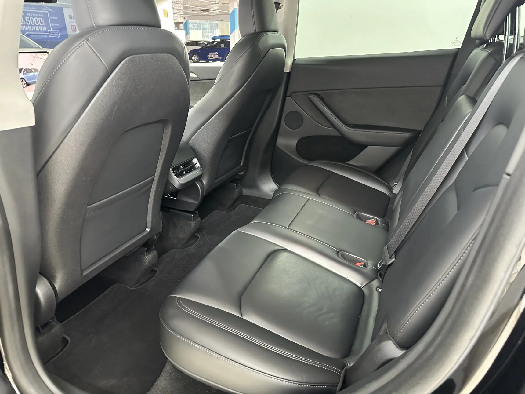 Tesla Model Y, 2023 11