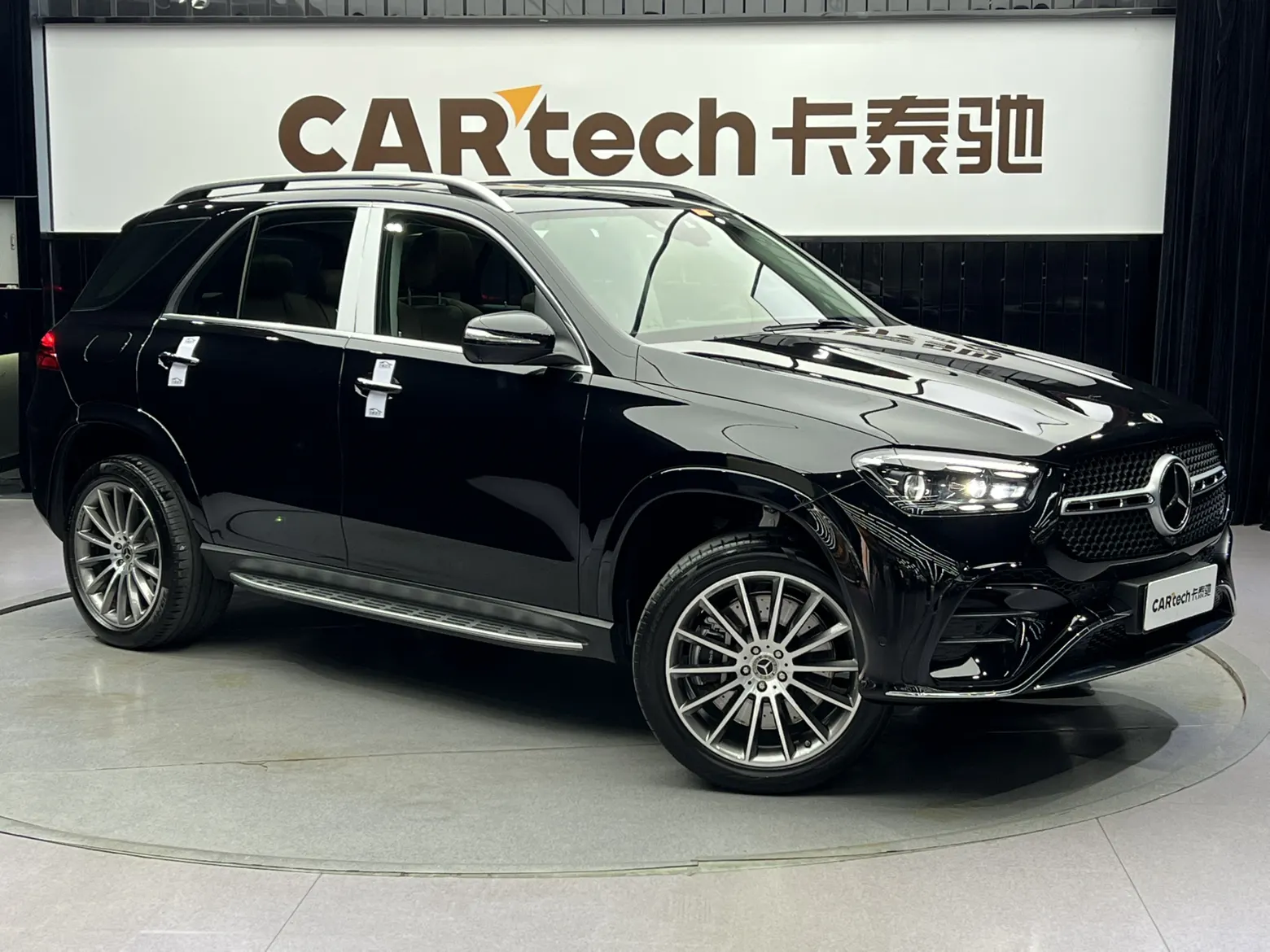 Mercedes-Benz GLE 450 4MATIC, 2024 11