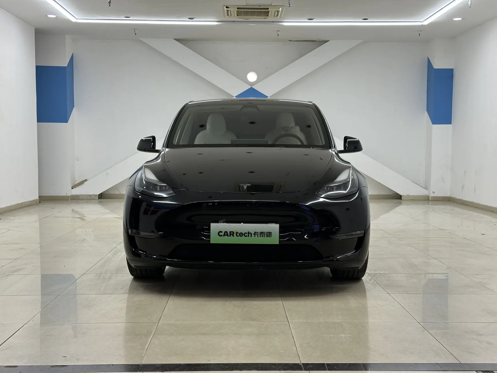 Tesla Model Y, 2023 3