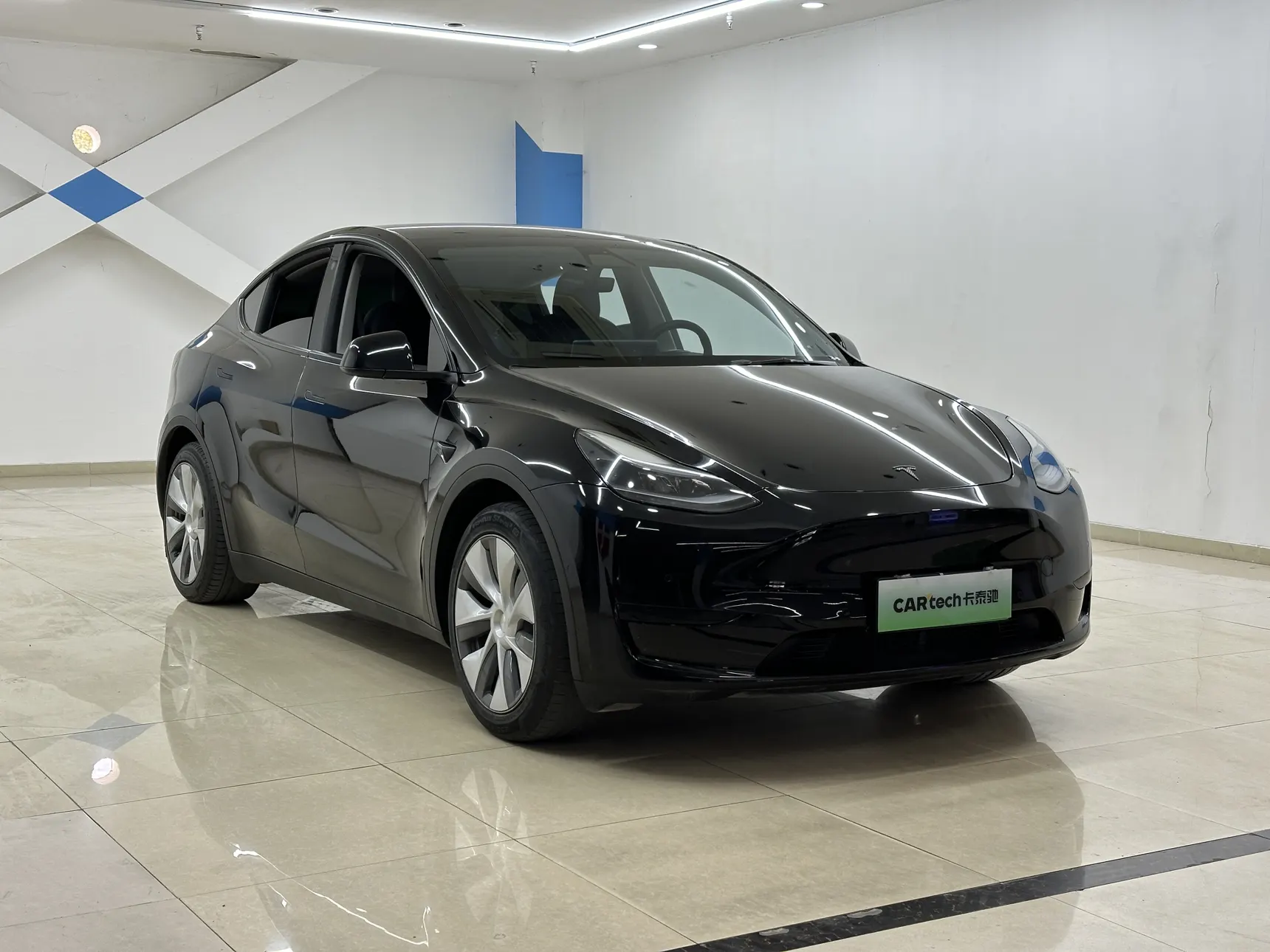 Tesla Model Y, 2023 11