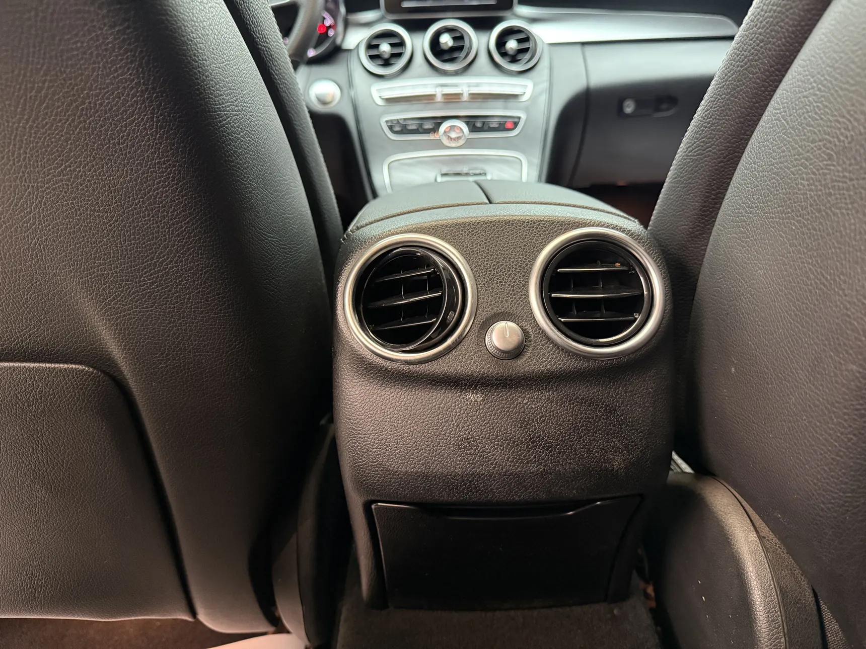Mercedes-Benz C 180 L, 2017 10
