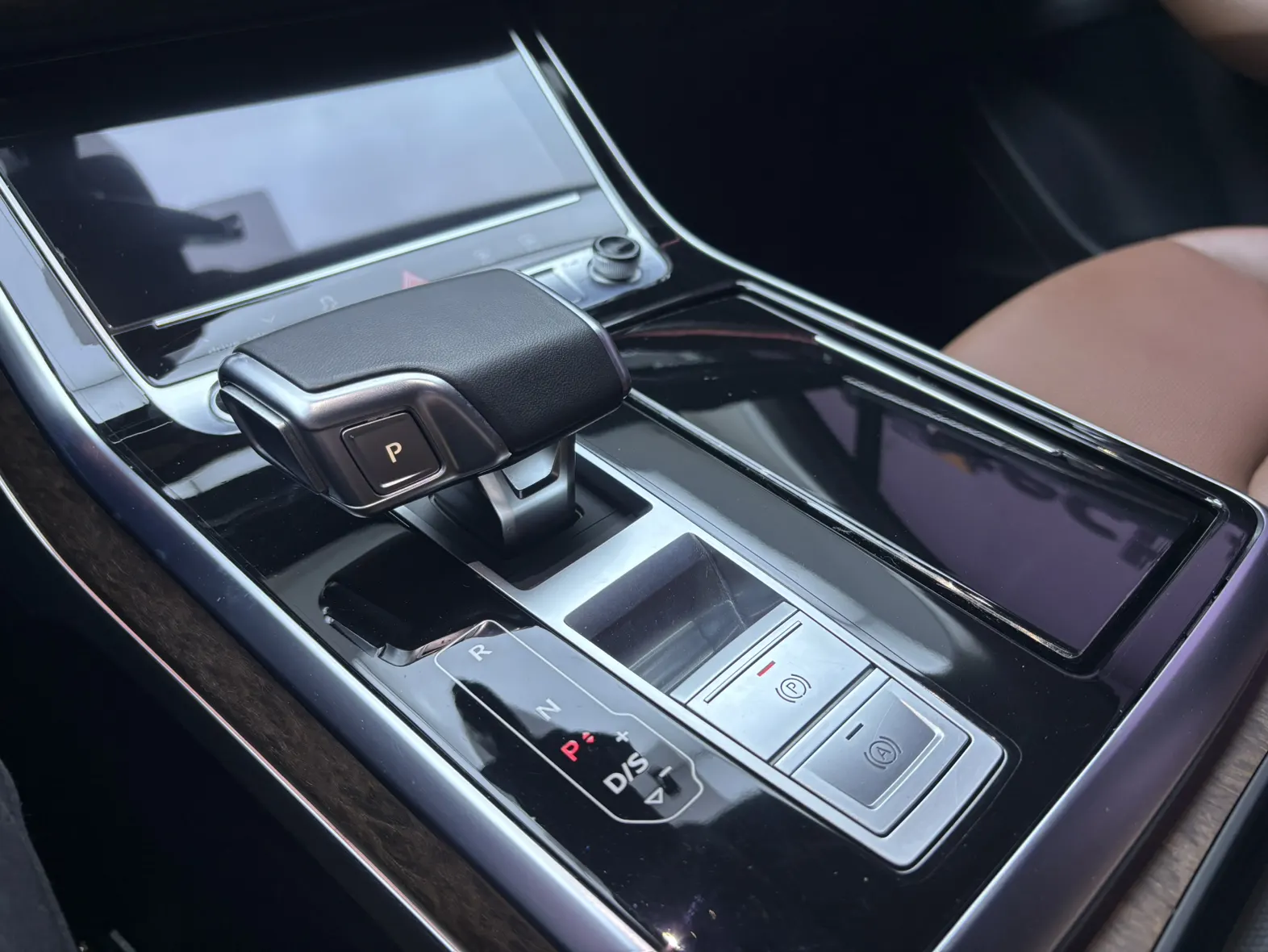 Audi Q7 45 TFSI, 2023 20