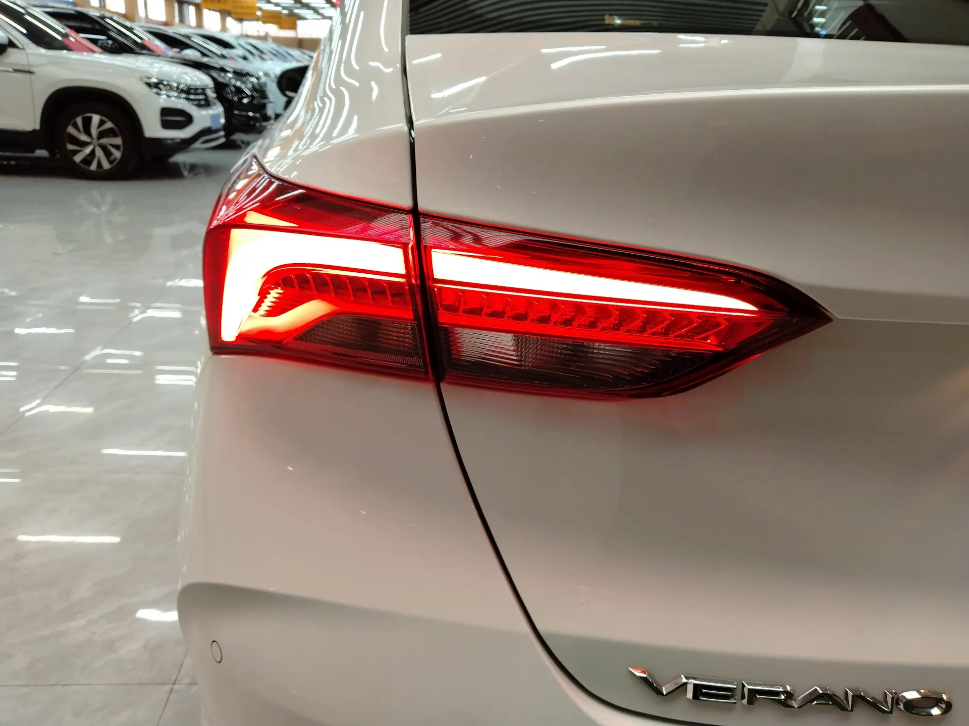 Buick Verano, 2025 6