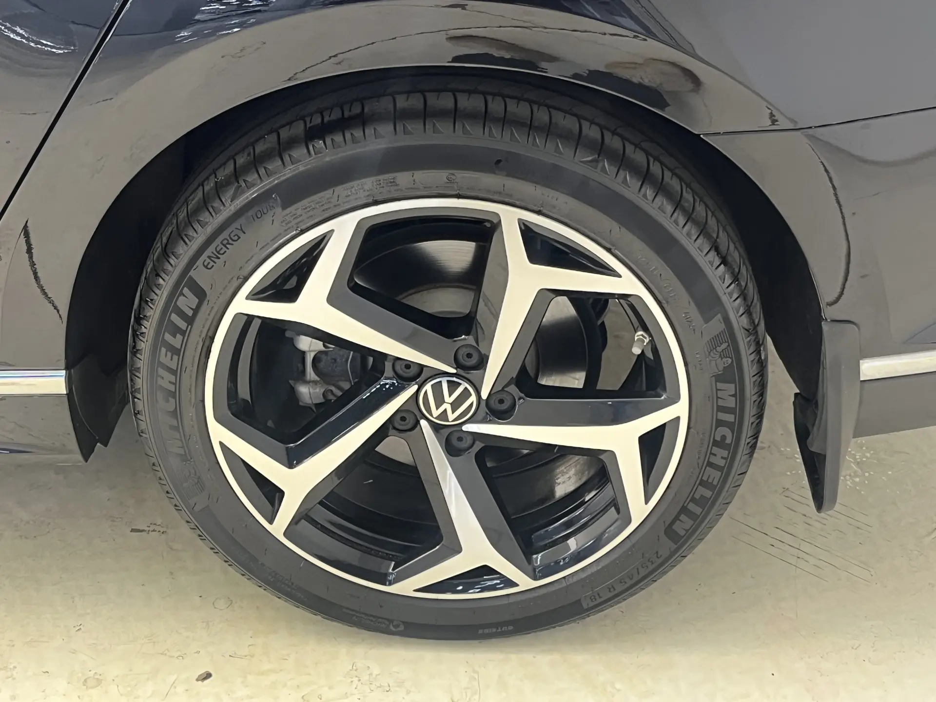 Volkswagen Magotan, 2023 9