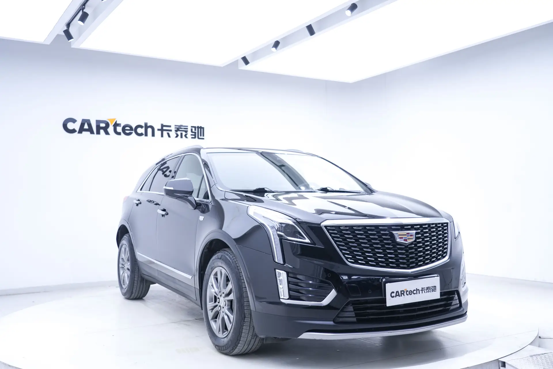 Cadillac XT5, 2021 2