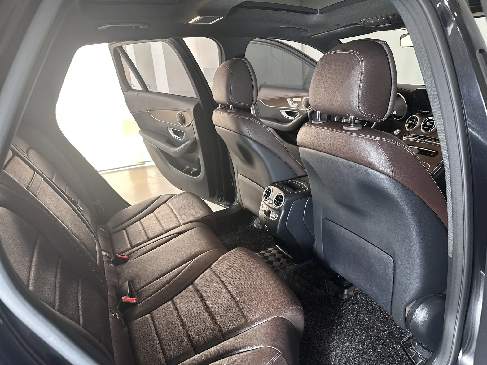 Mercedes-Benz GLC 300 L, 2022 19