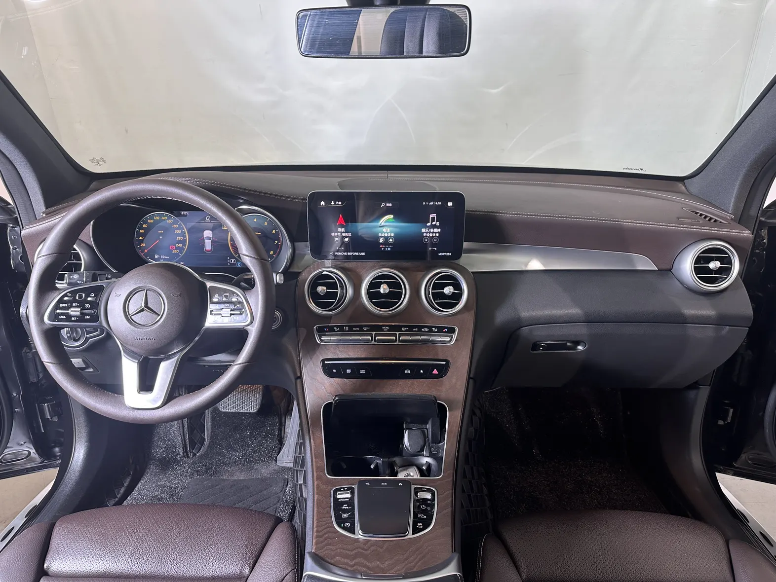 Mercedes-Benz GLC 300 L, 2022 12