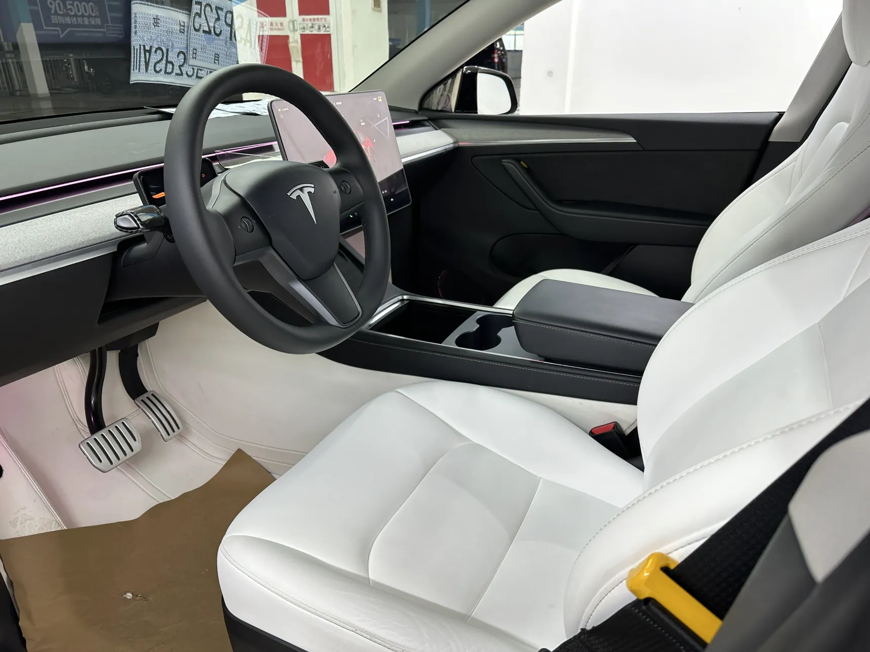 Tesla Model Y, 2023 11