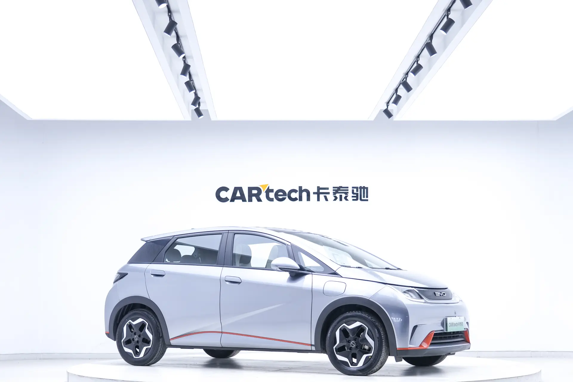BYD Dolphin, 2023 12