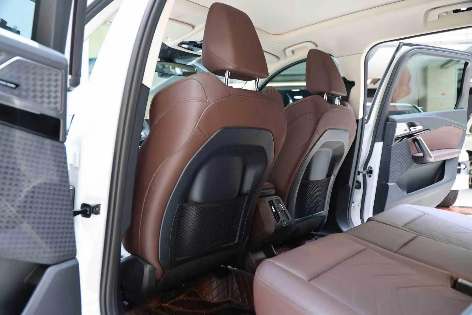 BMW X1, 2023 12