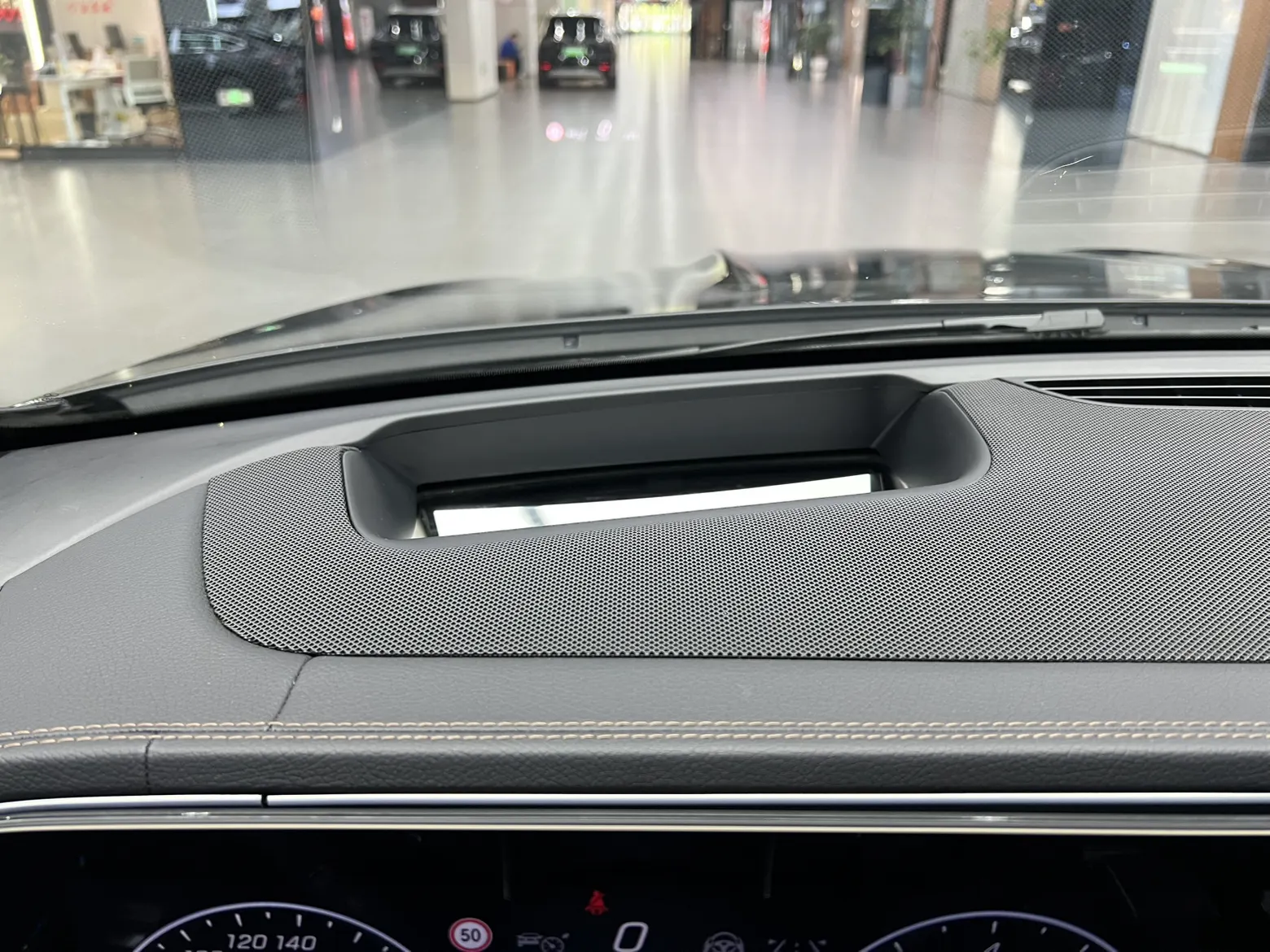 Mercedes-Benz GLE 450 4MATIC, 2024 15