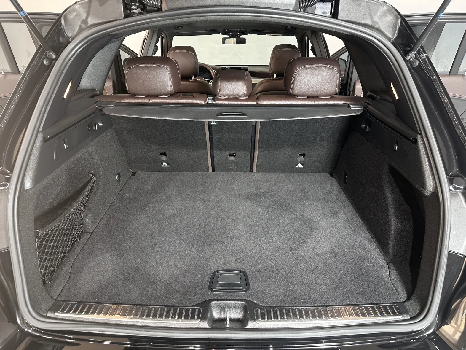 Mercedes-Benz GLC 300 L, 2022 10