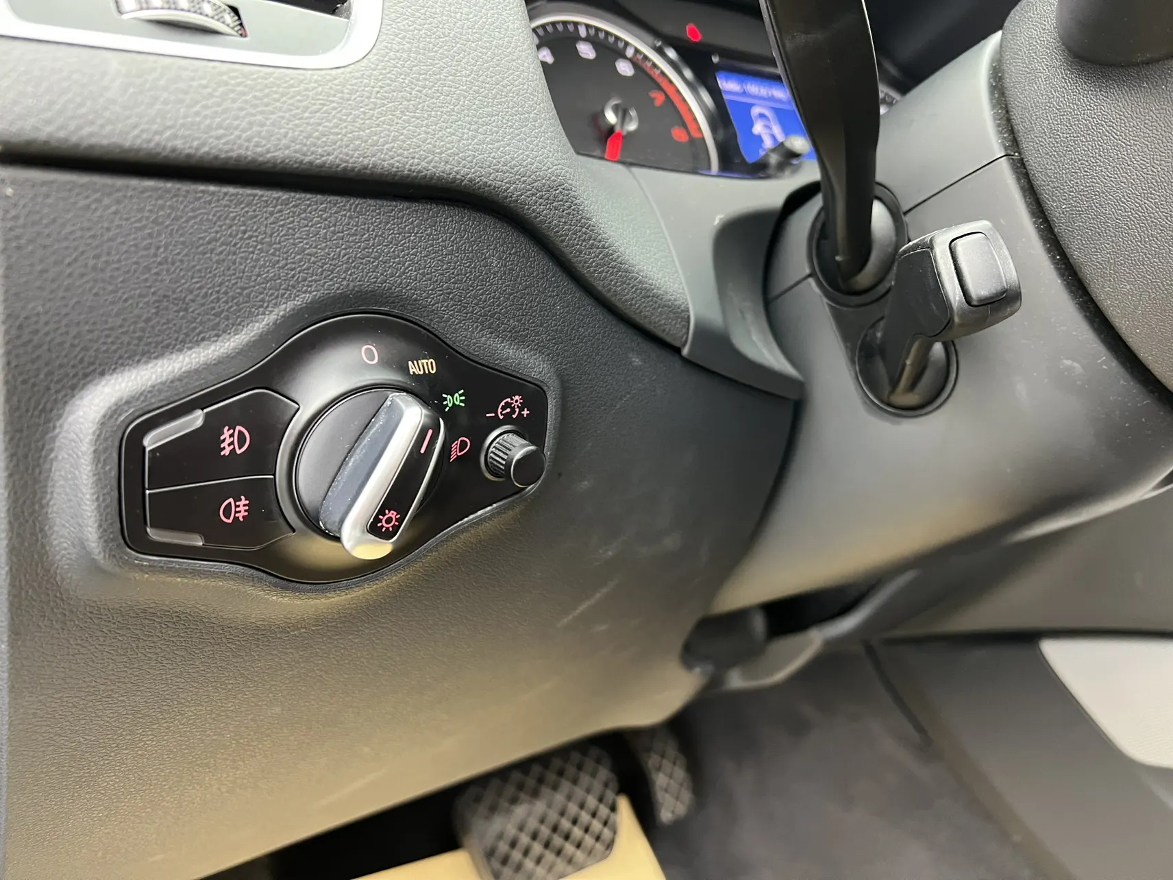 Audi Q5 40 TFSI, 2016 28