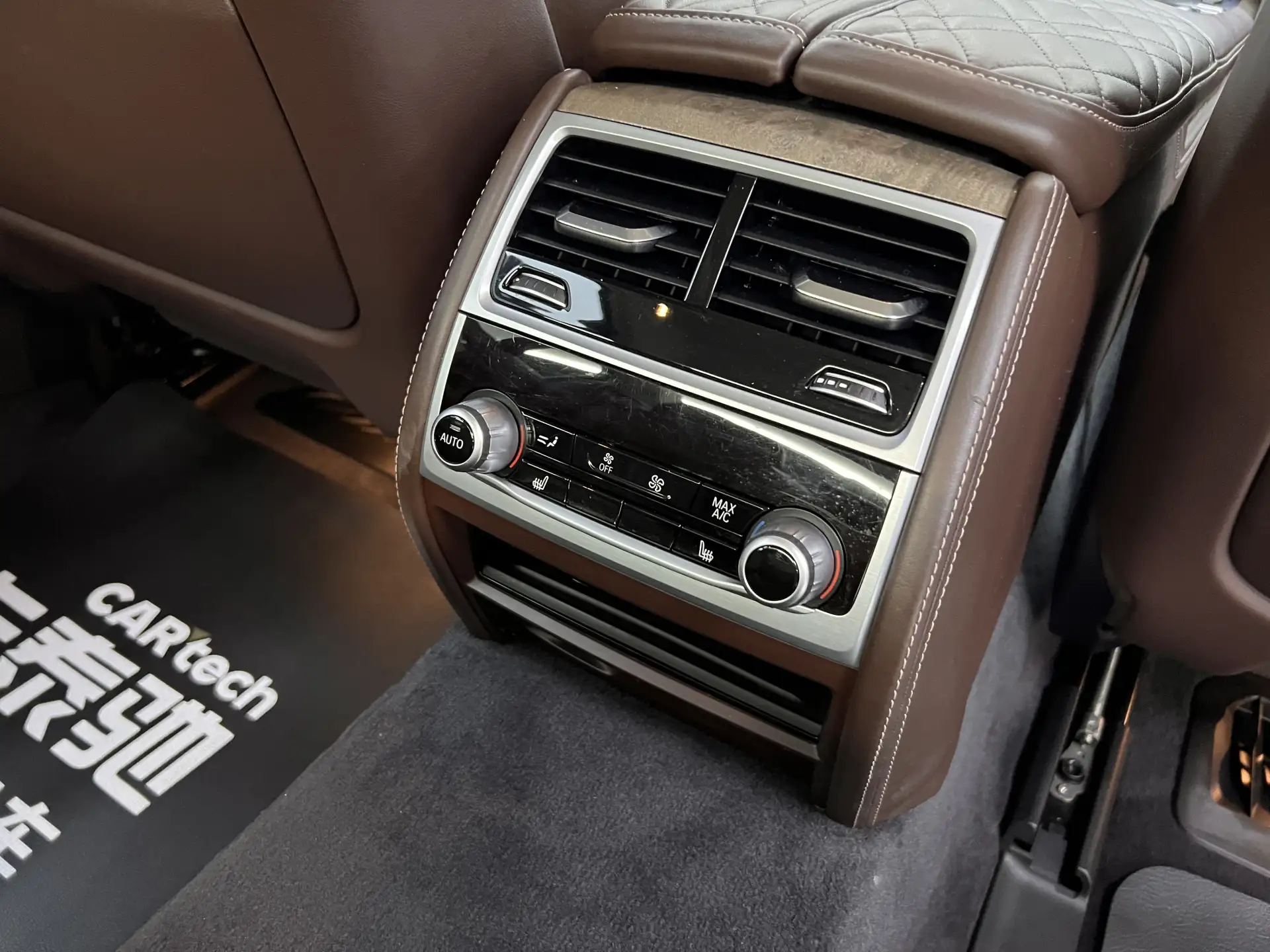 BMW 740Li, 2020 25