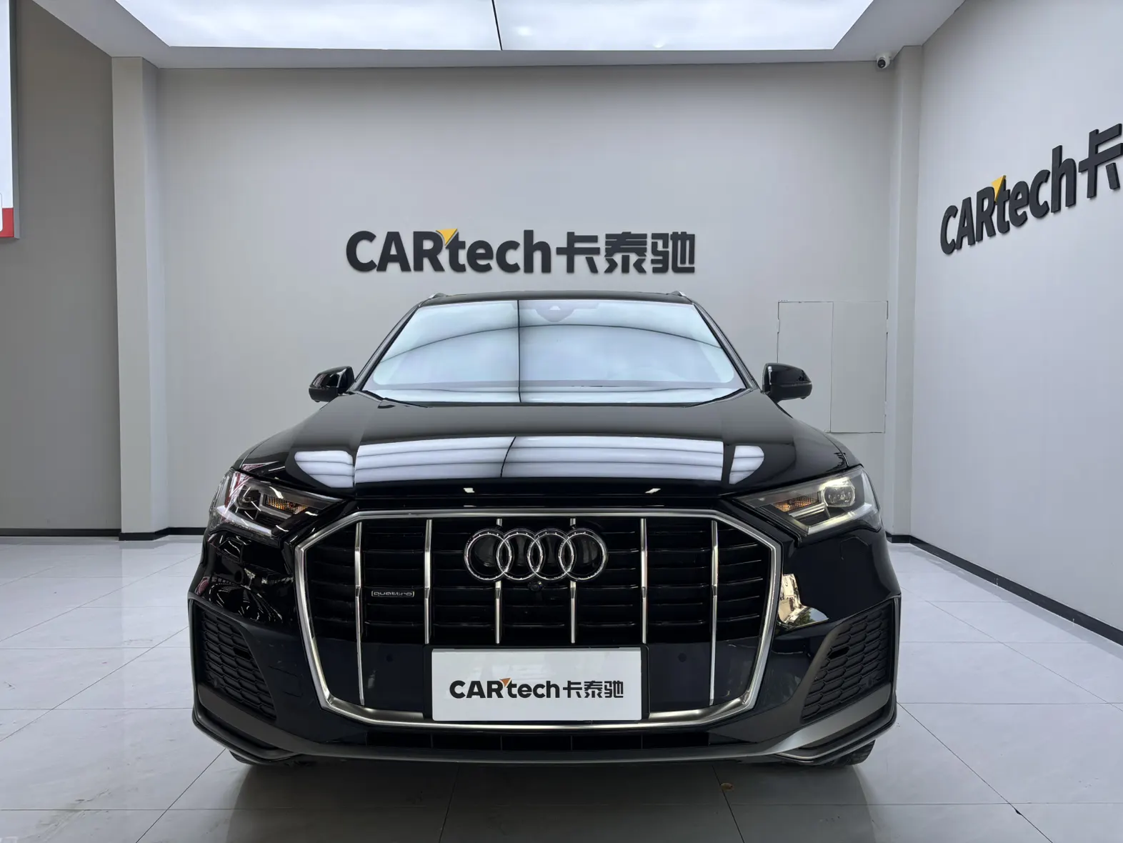 Audi Q7 45 TFSI, 2023 3