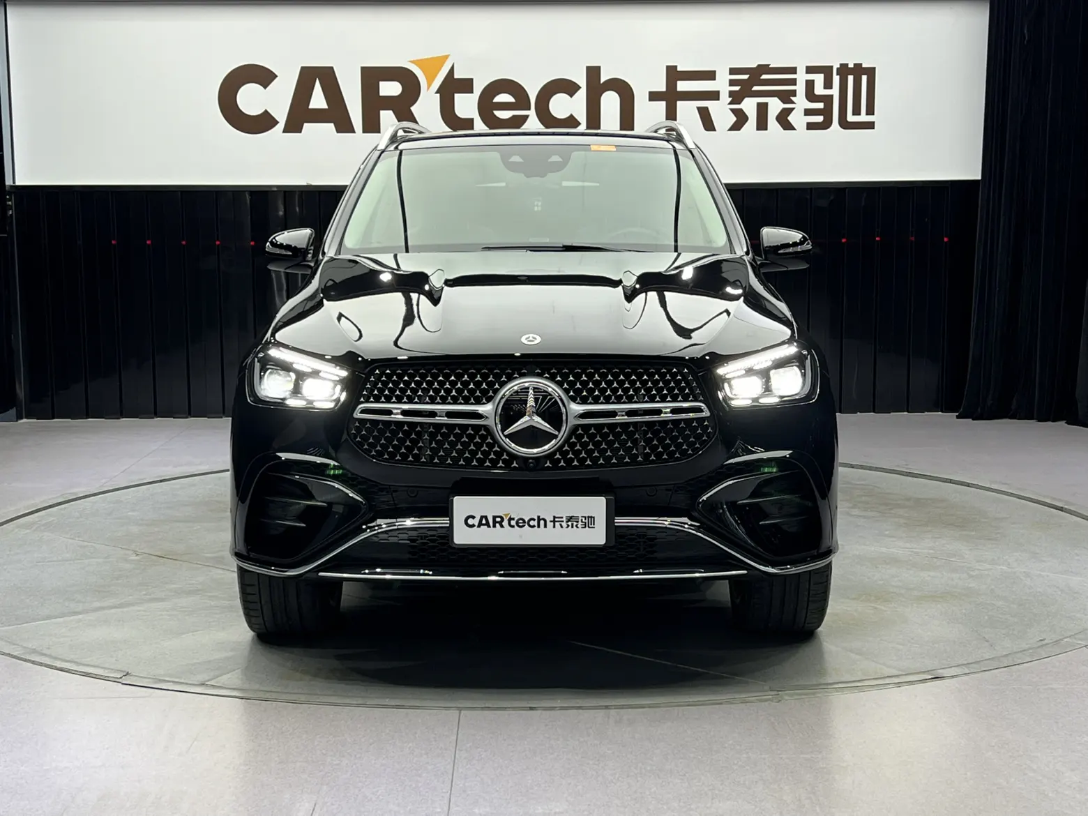 Mercedes-Benz GLE 450 4MATIC, 2024 3