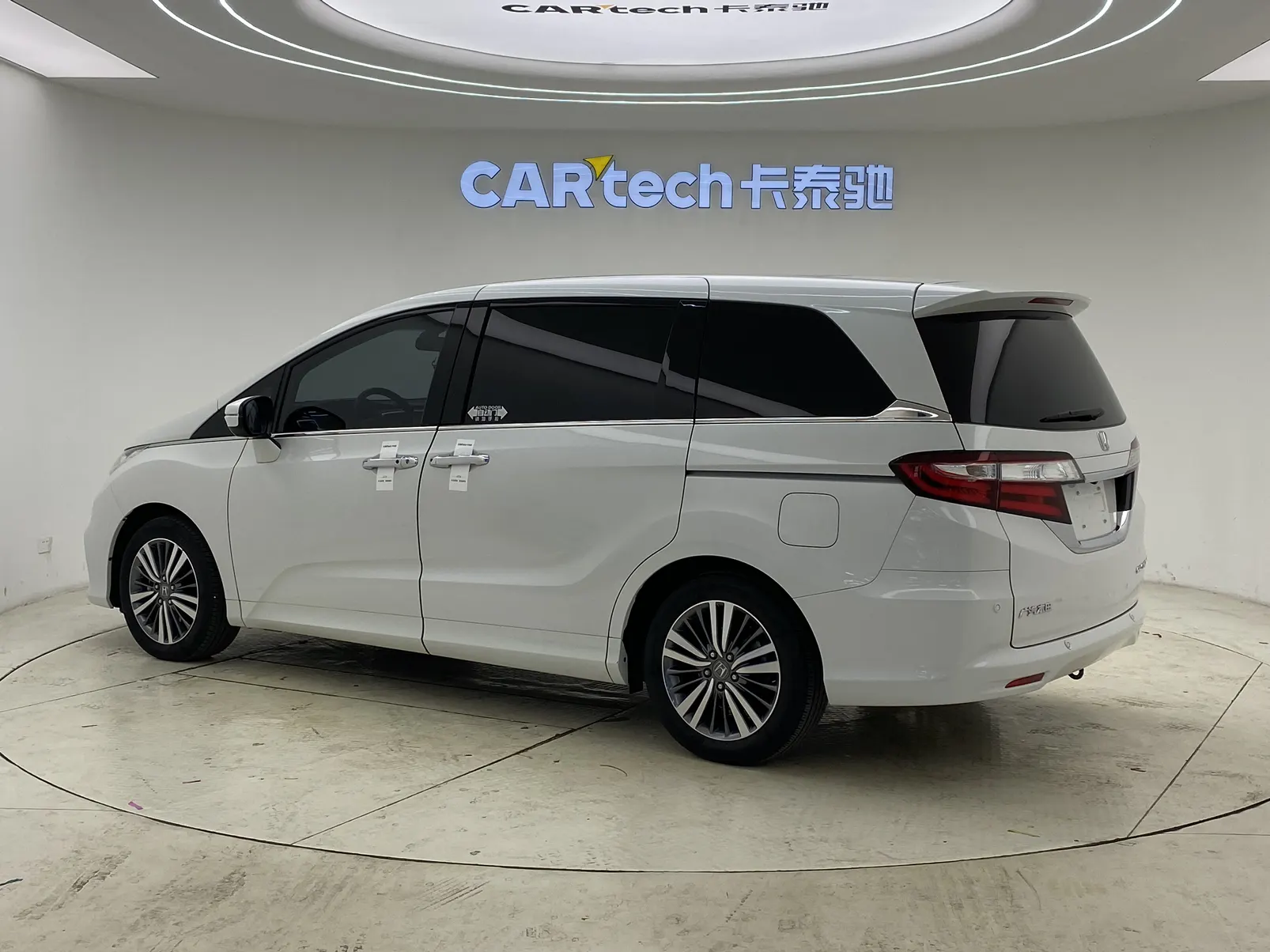 Honda Odyssey, 2020 4