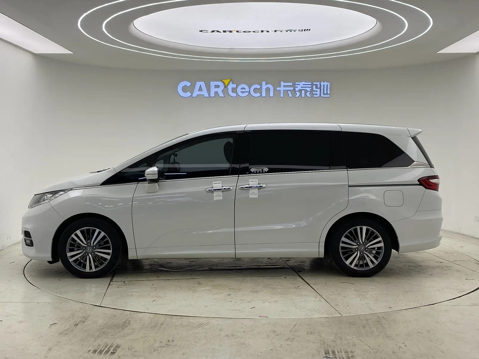 Honda Odyssey, 2020 3