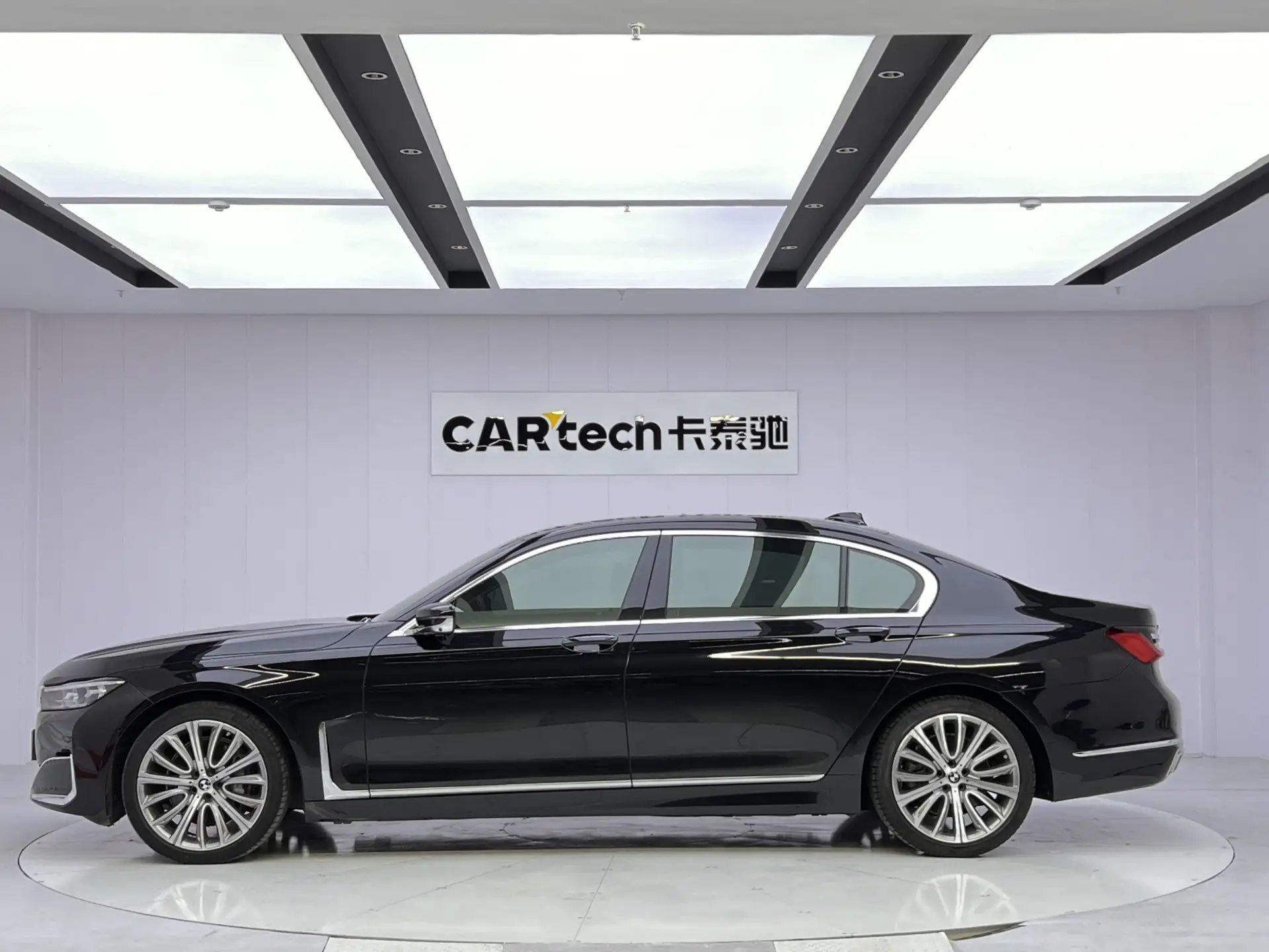 BMW 740Li, 2020 8