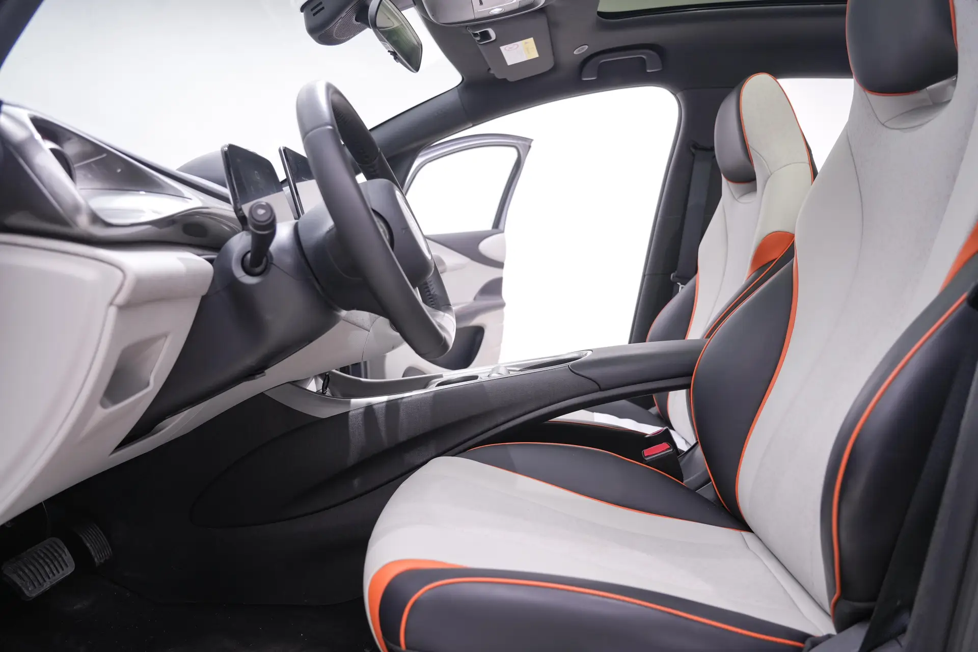 BYD Dolphin, 2023 20