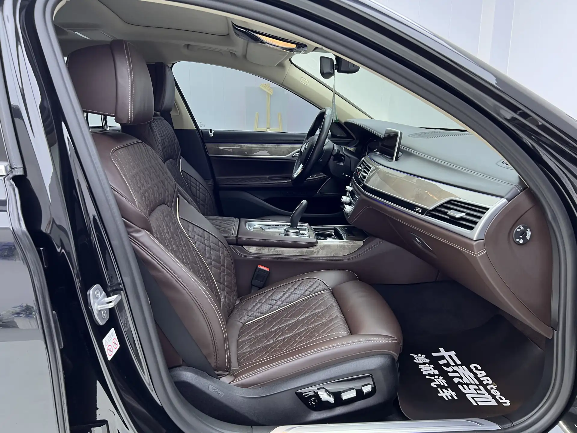 BMW 740Li, 2020 20
