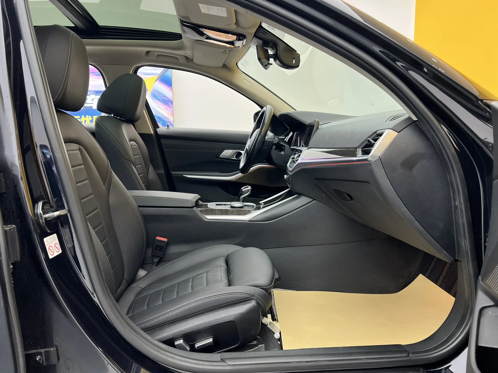 BMW 325Li, 2020 19