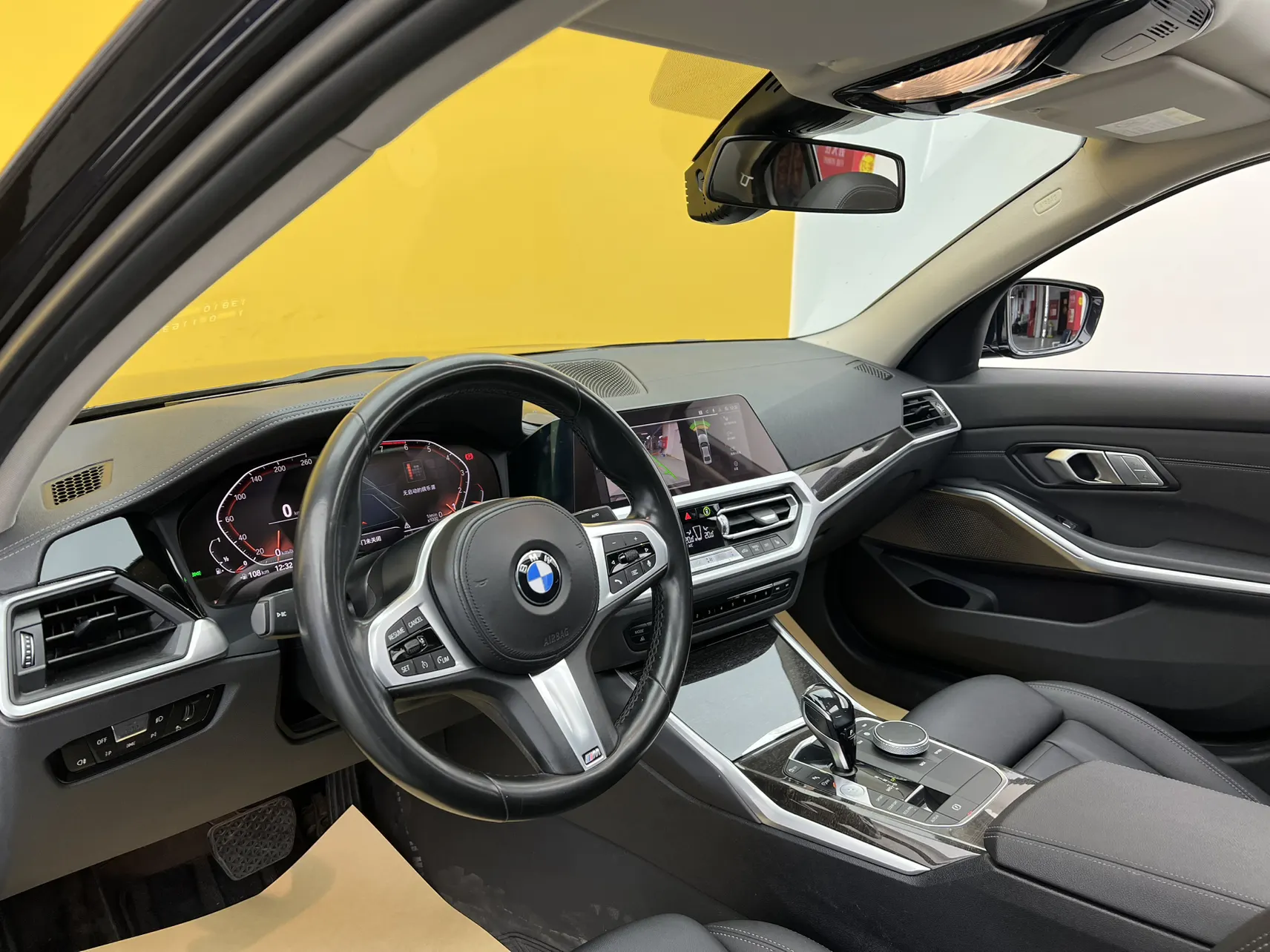 BMW 325Li, 2020 35