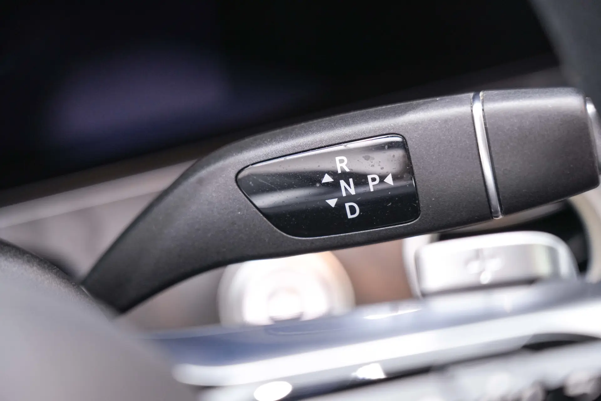 Mercedes-Benz E 260, 2020 23