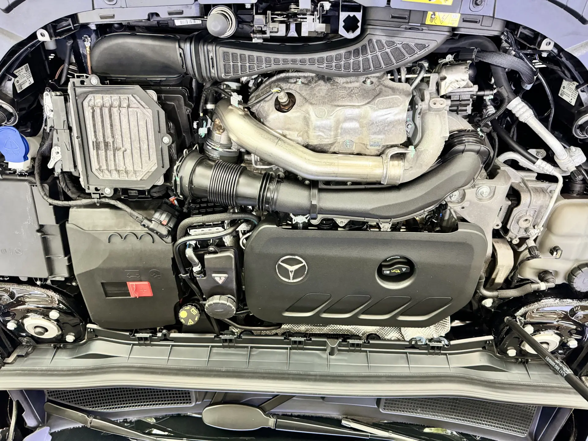 Mercedes-Benz GLB, 2024 12
