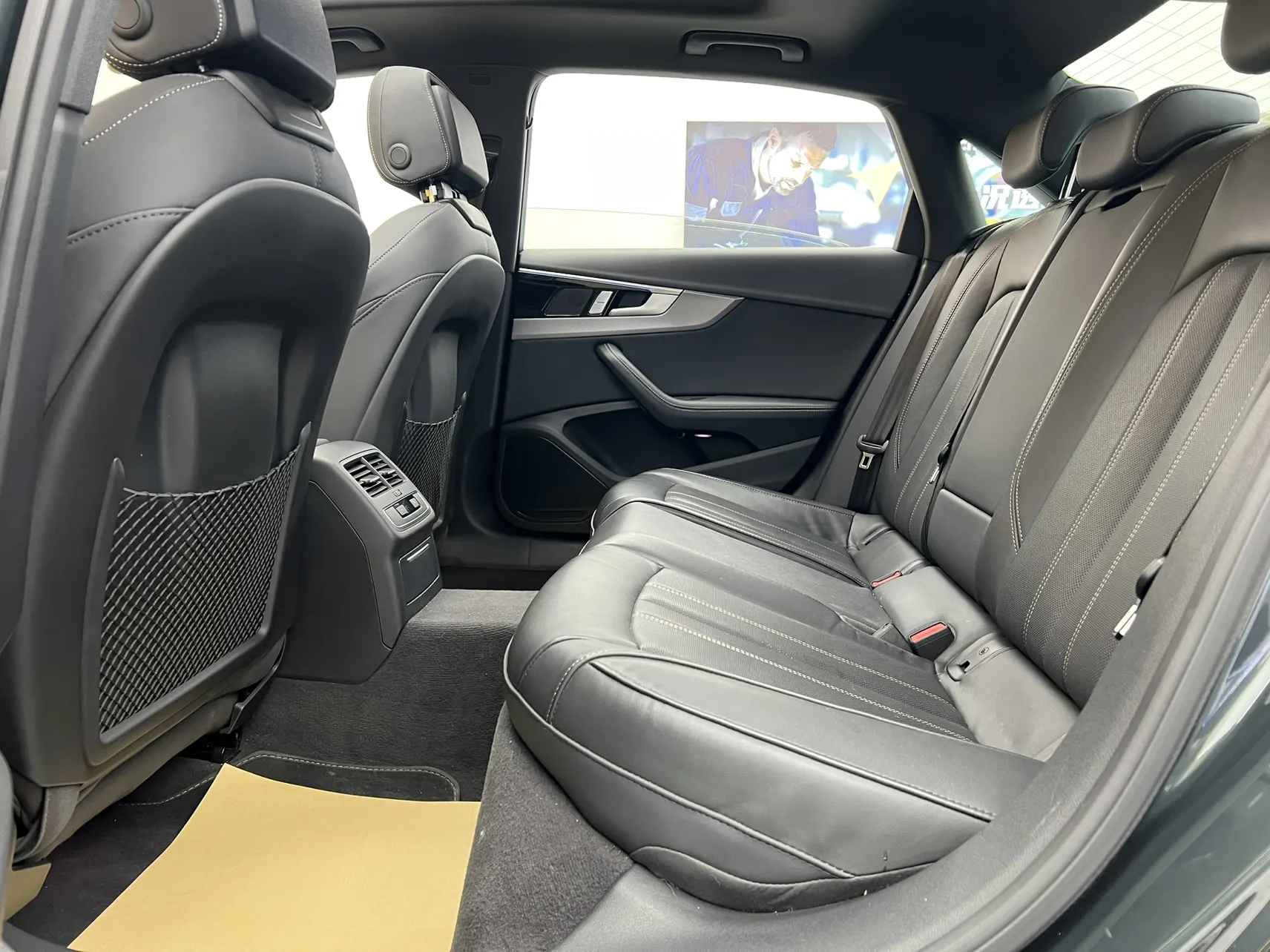 Audi A4L 40 TFSI, 2024 21