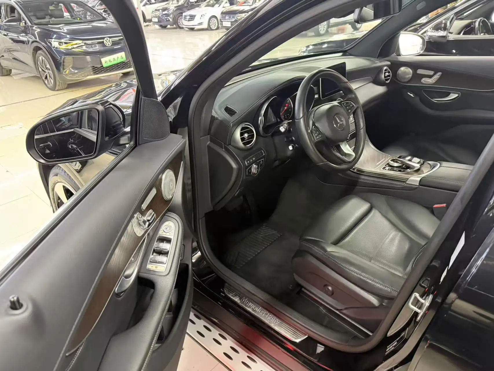 Mercedes-Benz GLC 300 4MATIC, 2018 8