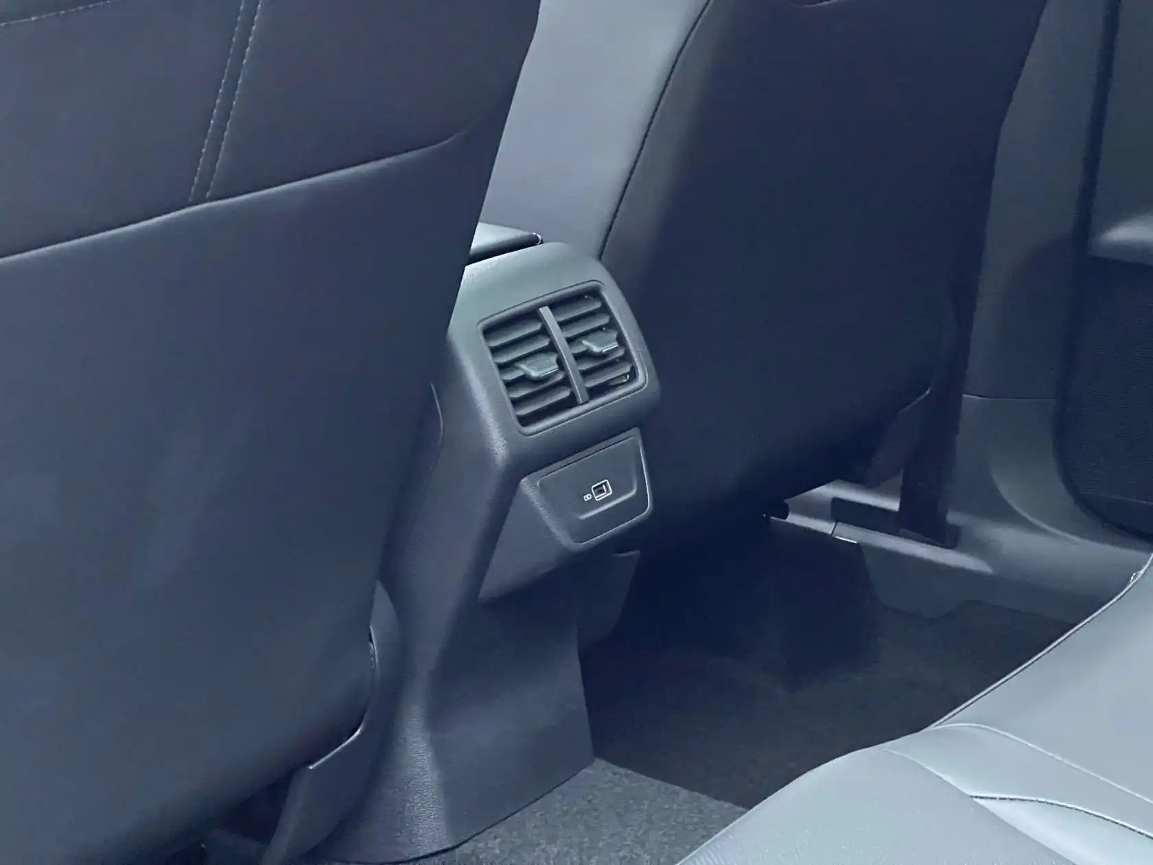 Jetta VS7, 2025 14