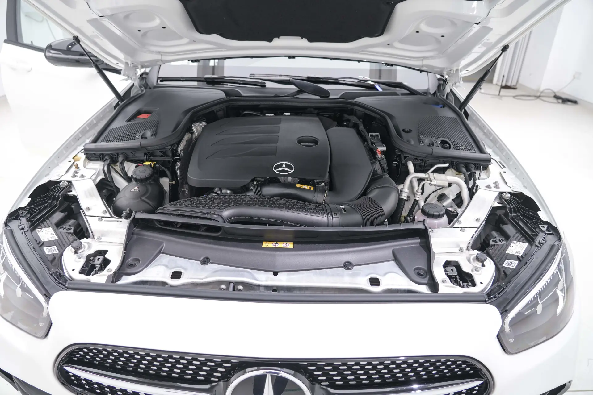 Mercedes-Benz E 260, 2020 12