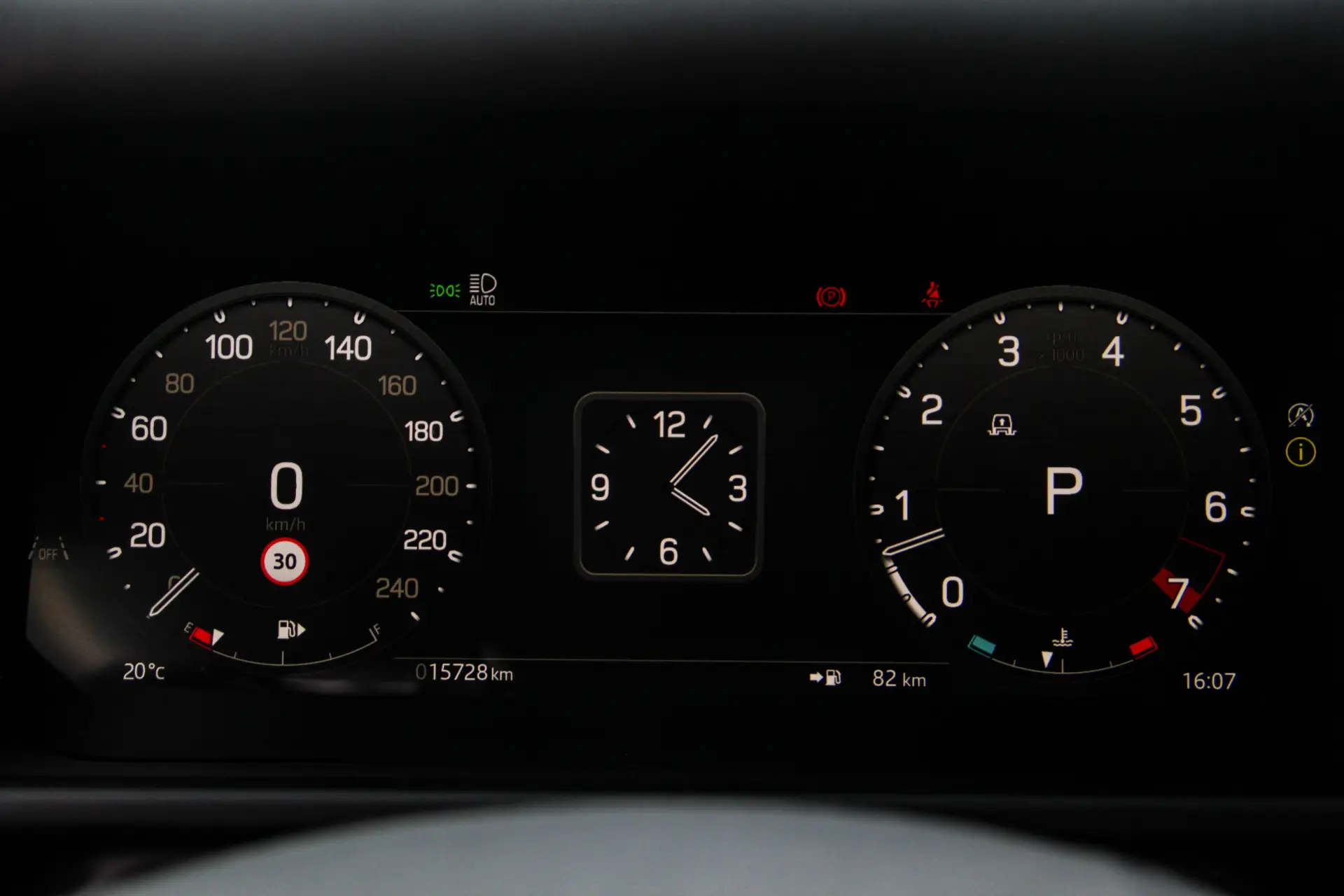Land Rover Defender, 2025 29