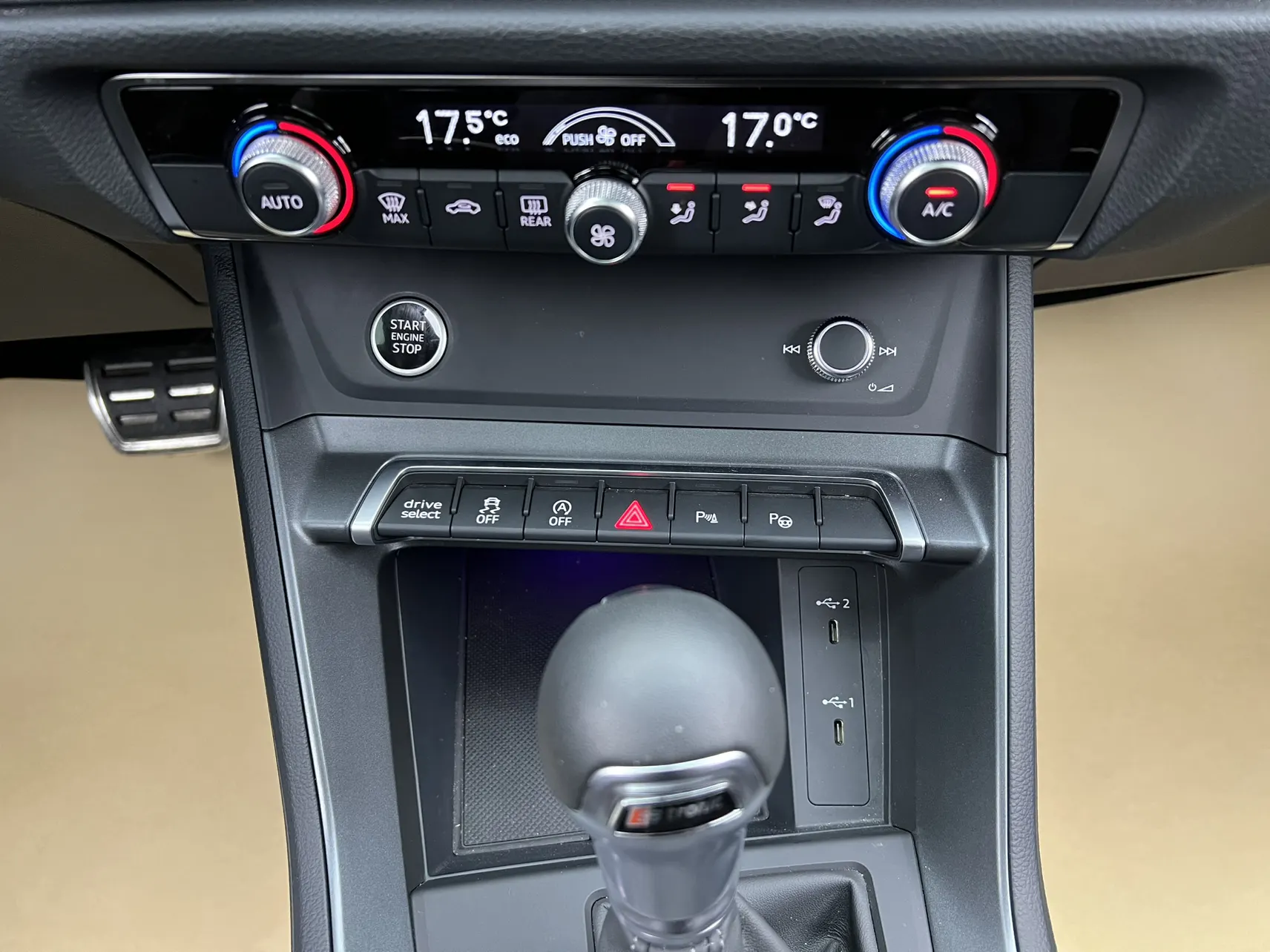 Audi Q3 40 TFSI, 2024 24
