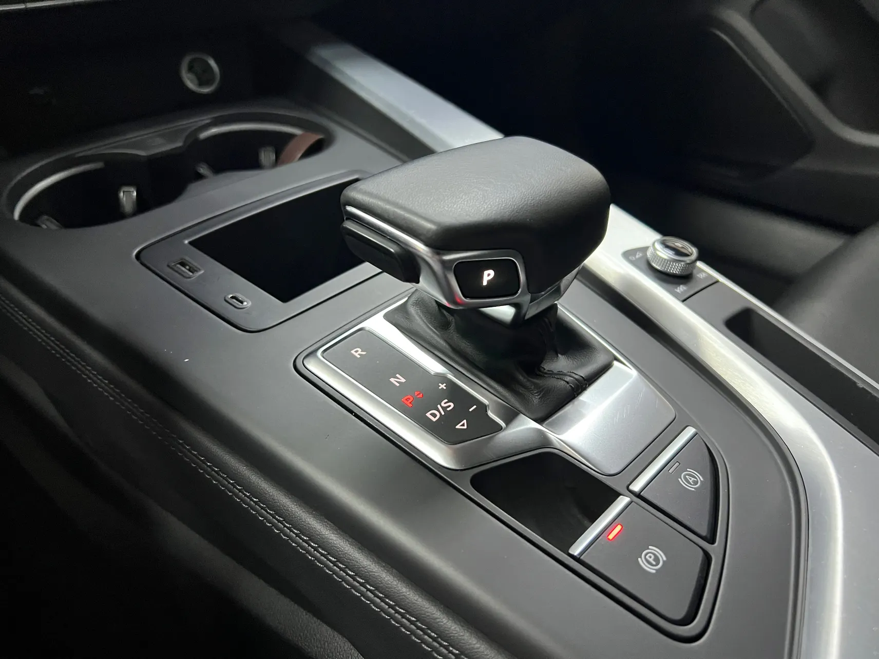 Audi A4L 40 TFSI, 2023 18