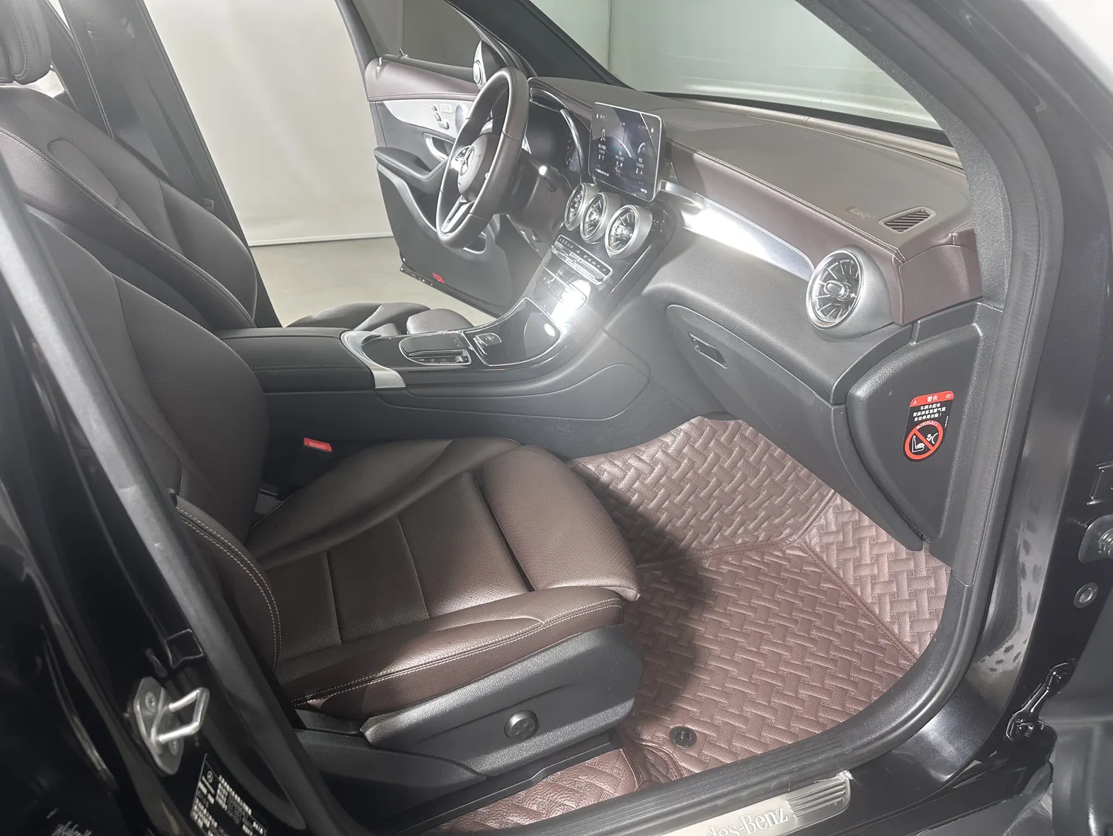 Mercedes-Benz GLC 260 L, 2022 16