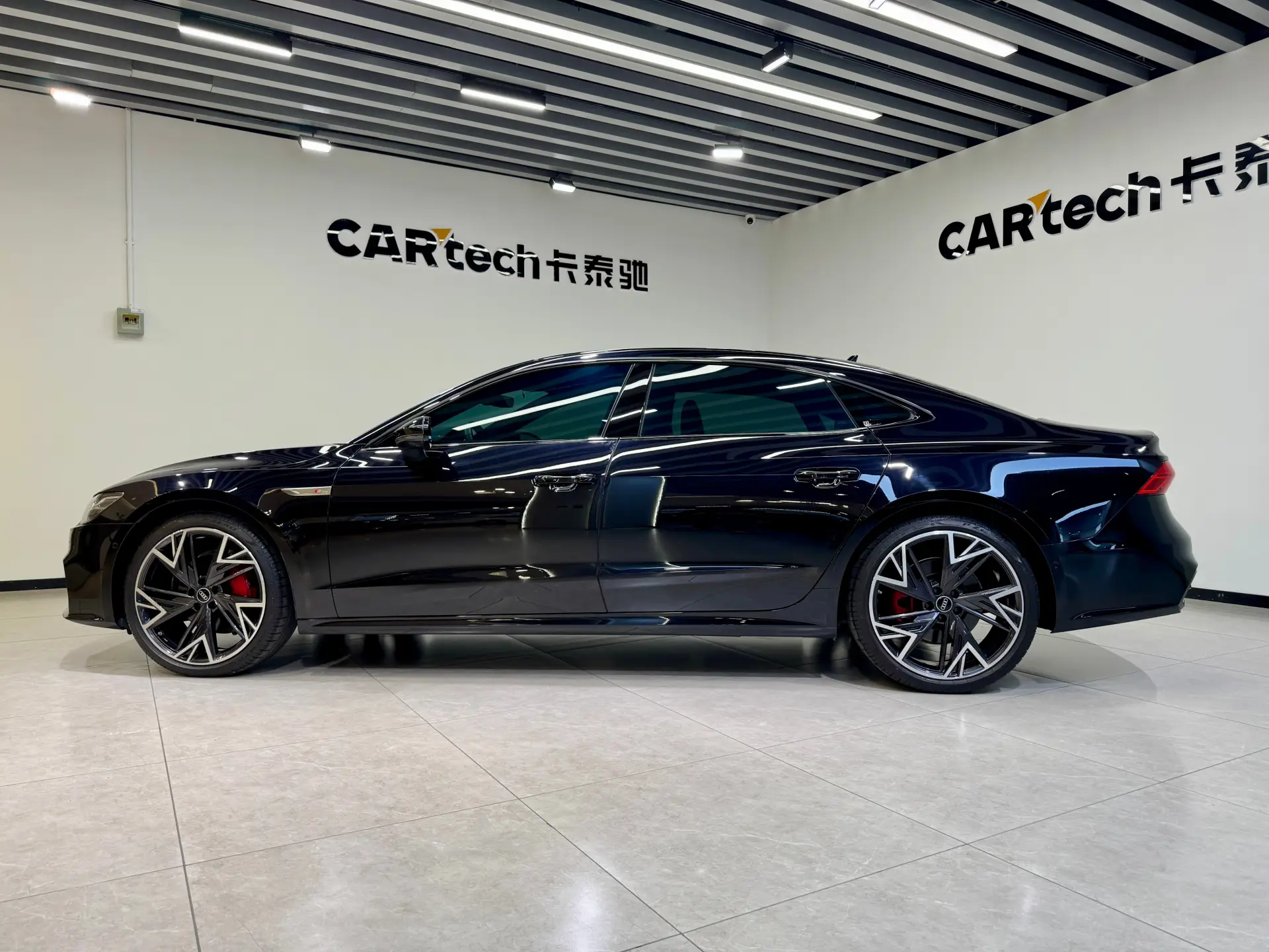 Audi A7L 45 TFSI, 2024 29