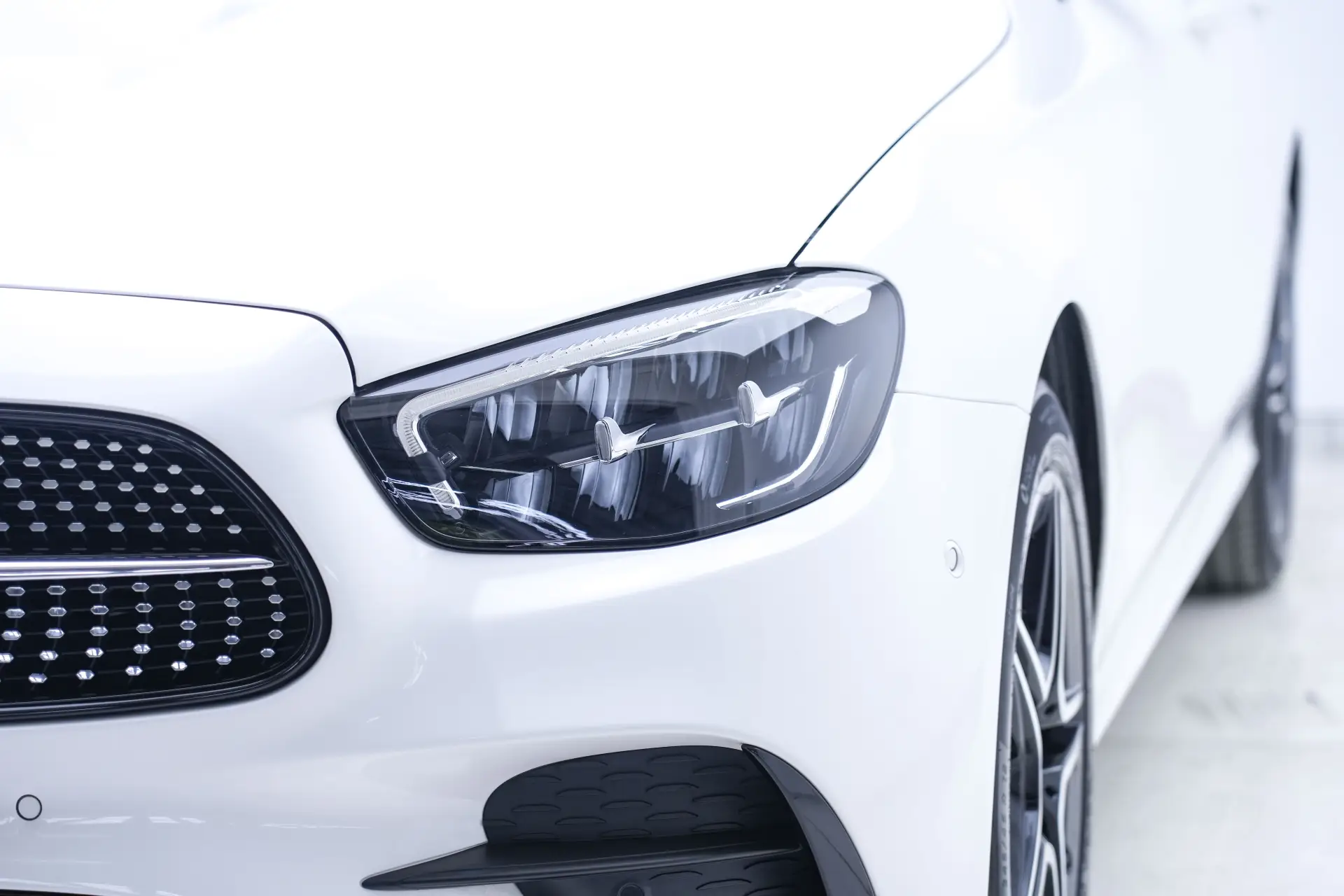 Mercedes-Benz E 260, 2020 9