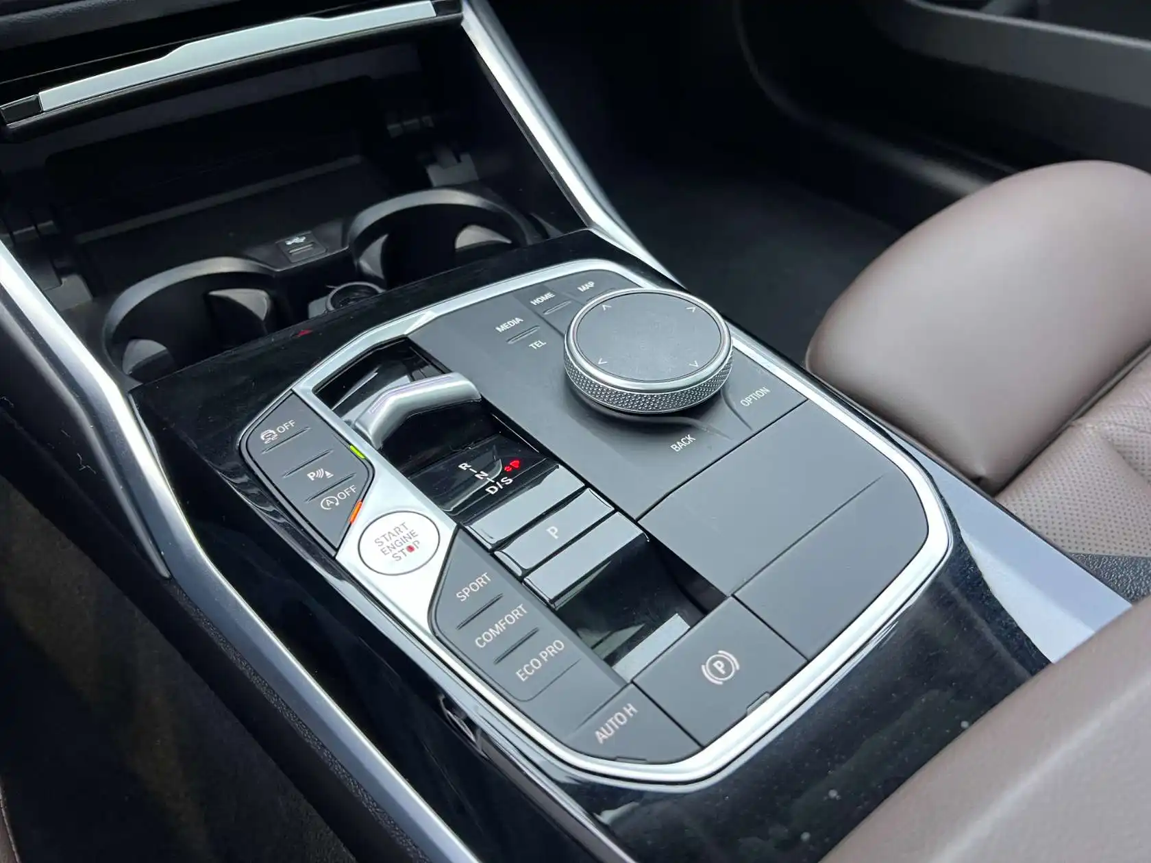 BMW 320Li, 2024 9